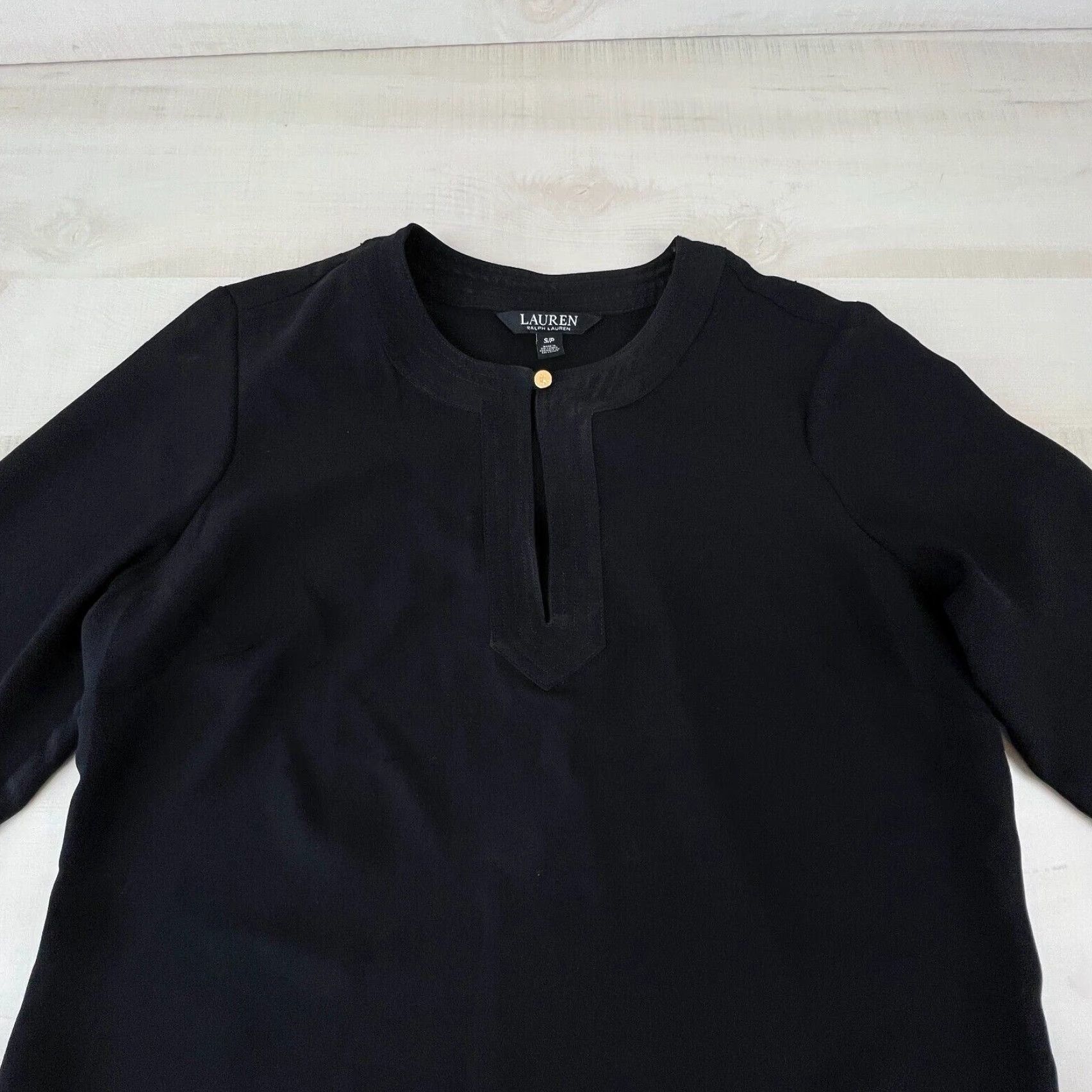 Ralph Lauren Lauren Ralph Lauren Women's Small Black Long Sleeve Tunic Blouse Top Size S / US 4 / IT 40 - 2 Thumbnail