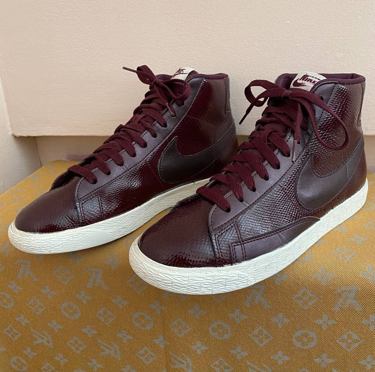 Nike × Vintage Nike Blazer Mid Leather Premium Snake Sneakers Womens Purple Size US 10.5 / IT 40.5 - 4 Thumbnail