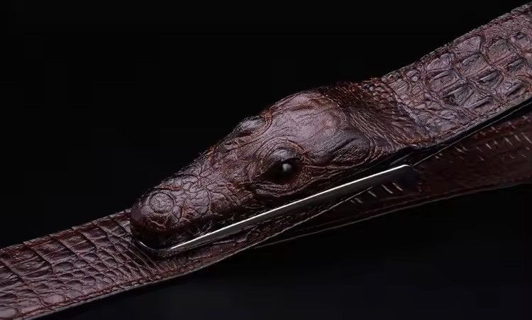 Japanese Brand Vintage 115 cm crocodile print embossed belt Size 30 - 2 Thumbnail
