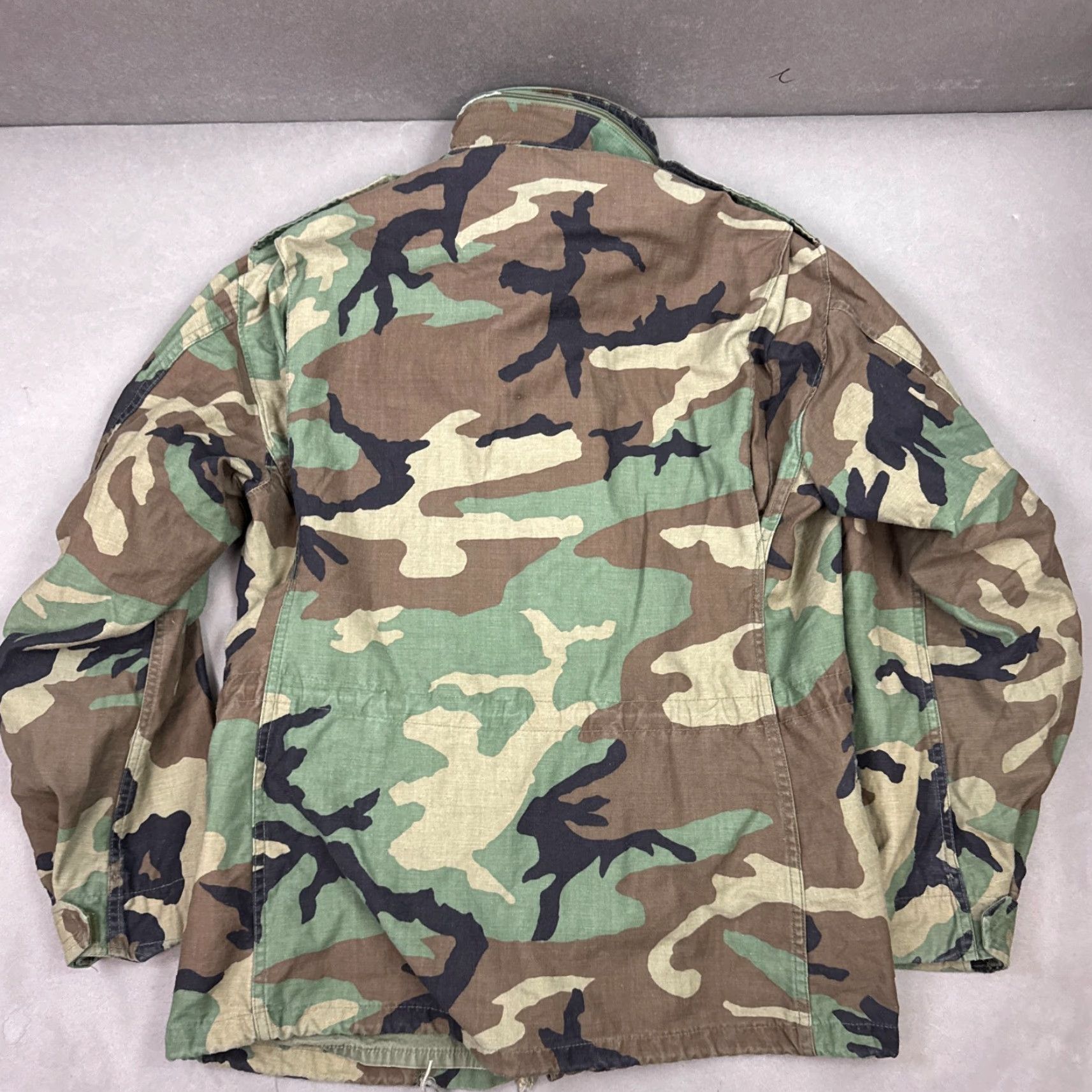 Vintage VINTAGE US ARMY JACKET Men M65 Coat Camouflage Green 80s Cold Weather Hooded Full Zip Lined Insulated Pockets All Seasons Regular Size M 44 in Mens Size US M / EU 48-50 / 2 - 2 Thumbnail