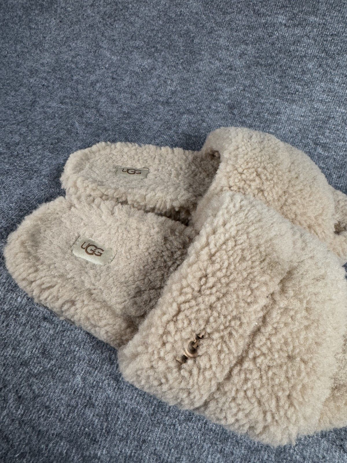 Ugg UGG Cozetta Curly Slide Sandals Womens 8 Sheepskin Slides Size US 8 / IT 38 - 16 Thumbnail