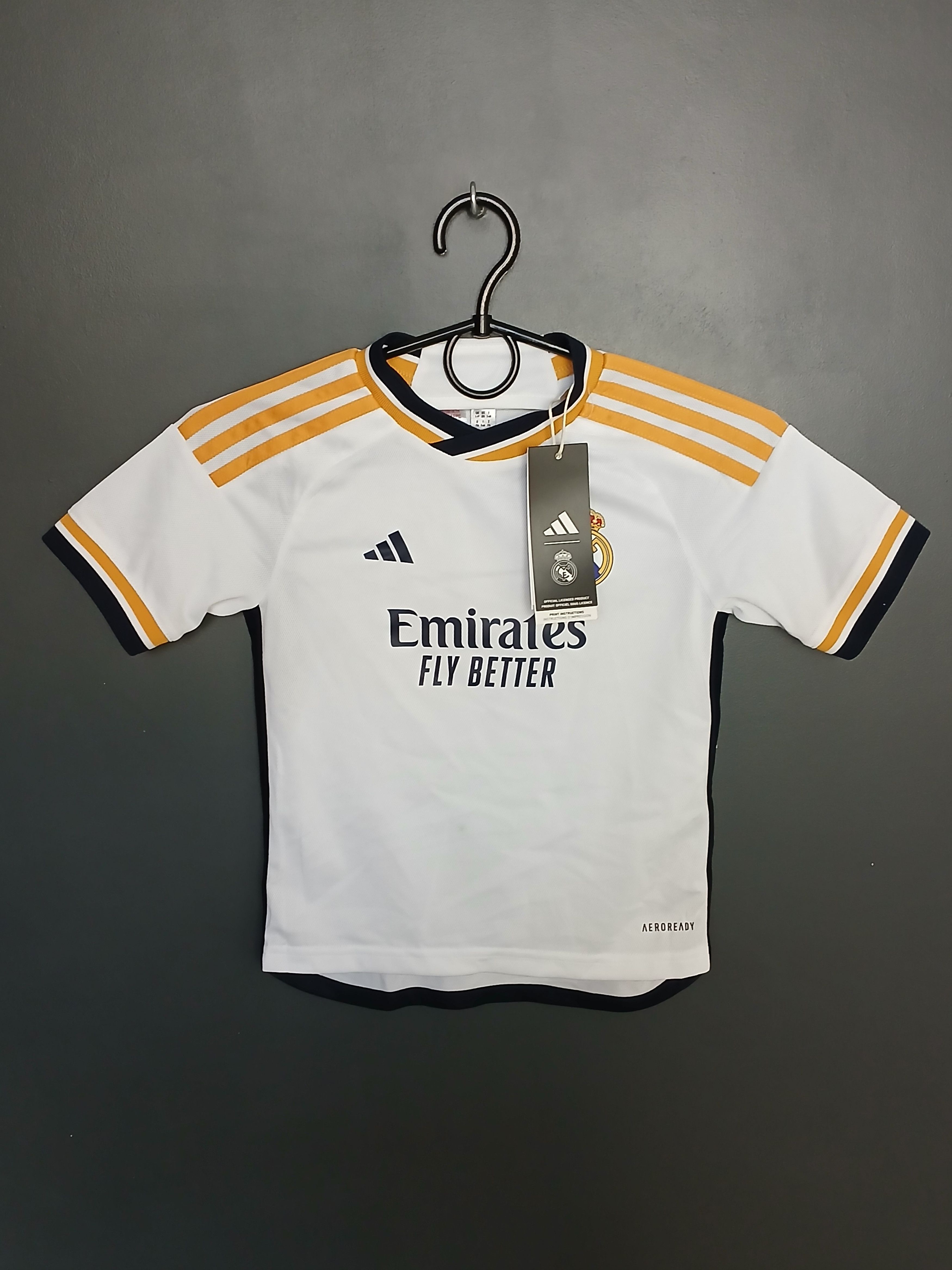 Adidas New KIDS Real Madrid 23/24 Home Football Jersey T-Shirt Size US XXS / EU 40 - 1 Thumbnail