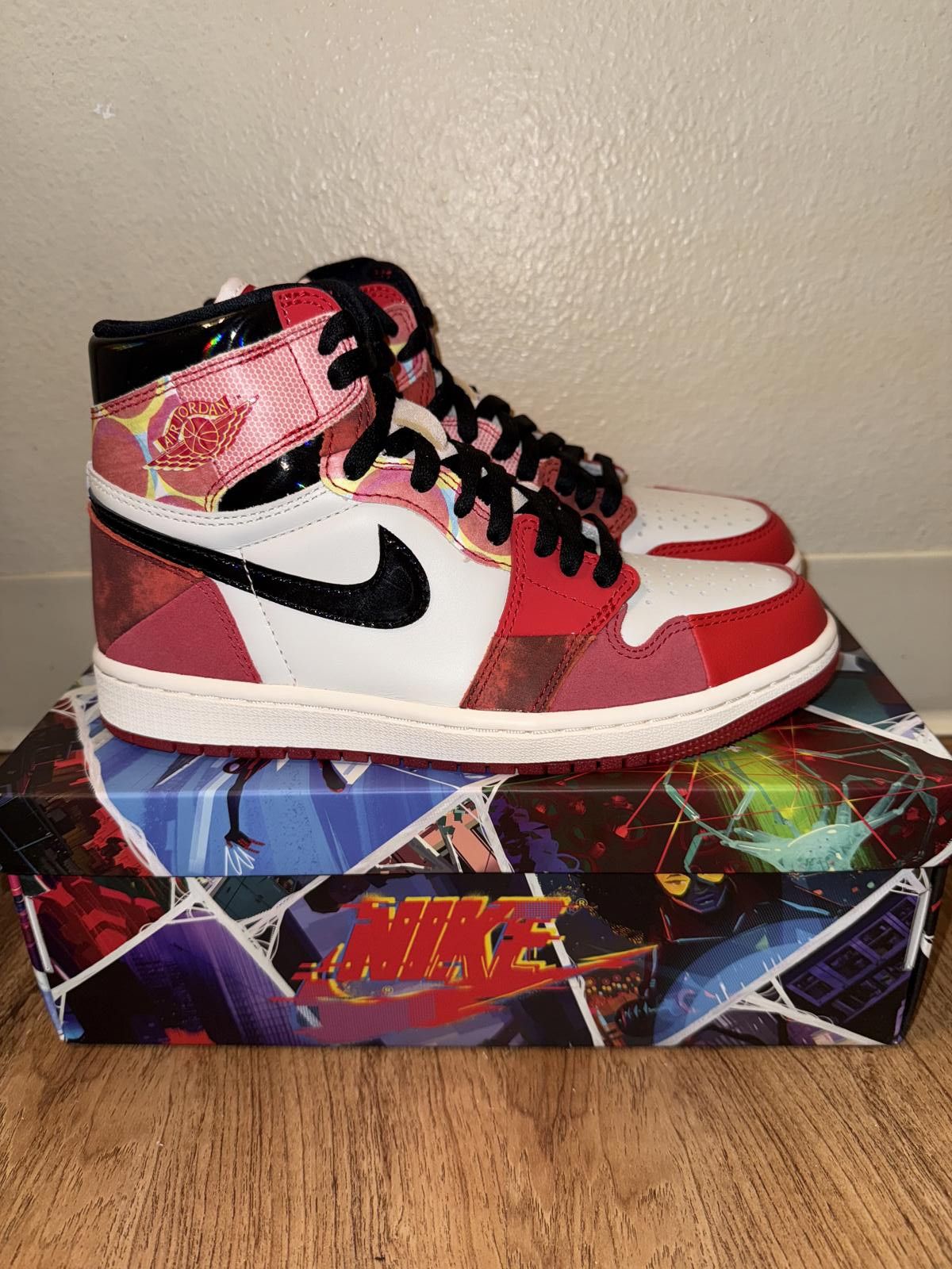 Nike Jordan 1 Retro High OG Spider-Man Across The Spider-Verse (Special Box) F&F Size US 5.5 / EU 38 - 1 Thumbnail