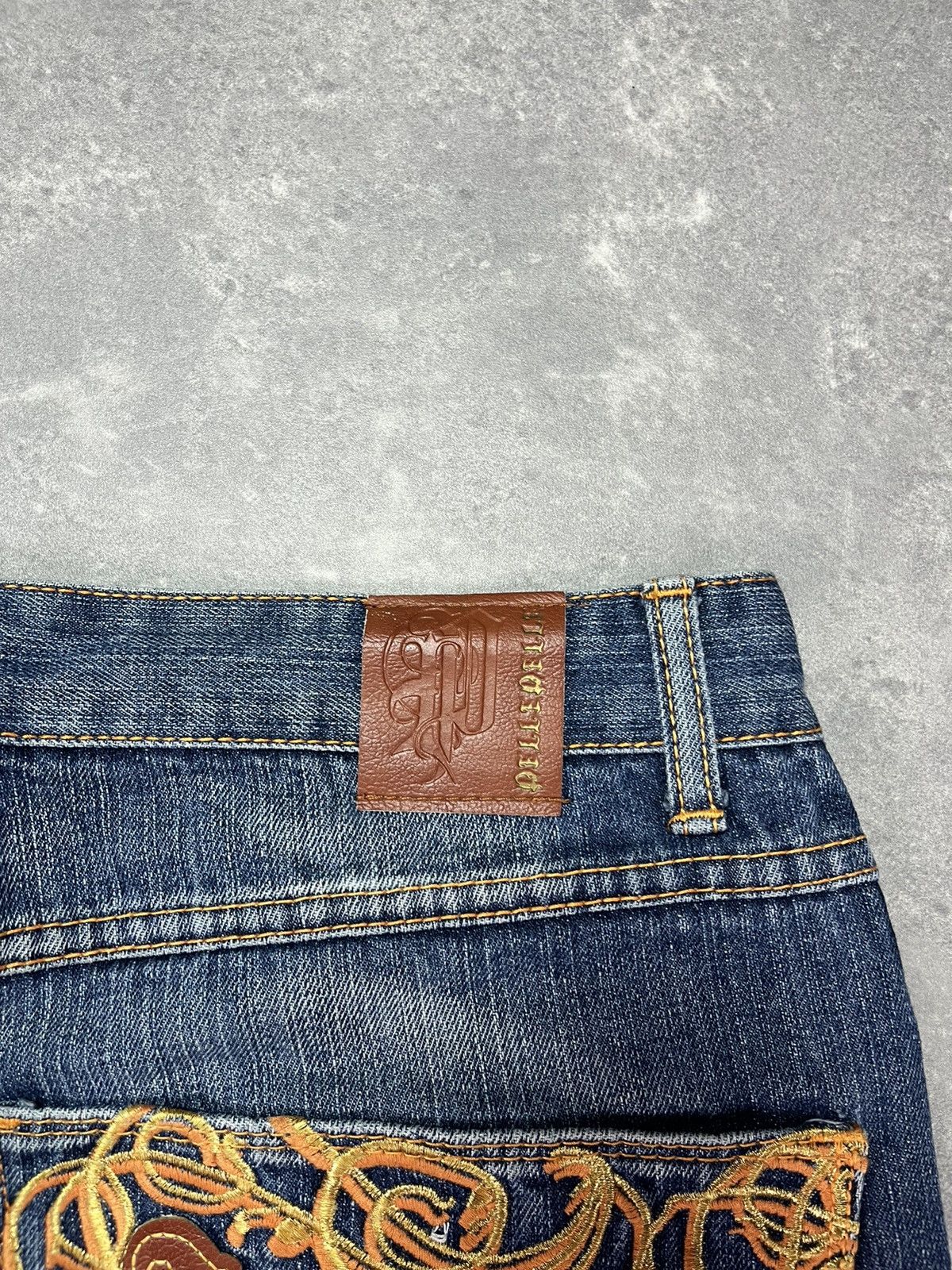 Pelle Pelle Pelle Pelle Vintage Leather Logo Baggy Denim Jeans 34 Size US 34 / EU 50 - 14 Thumbnail