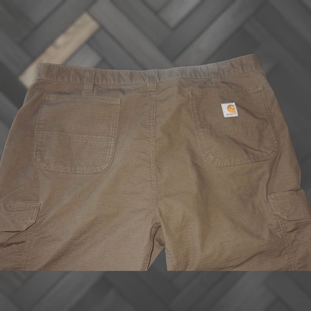 Carhartt VINTAGE Carhartt Cargo Shorts Men Size 42 Green Cotton Workwear Size US 42 / EU 58 - 1 Thumbnail