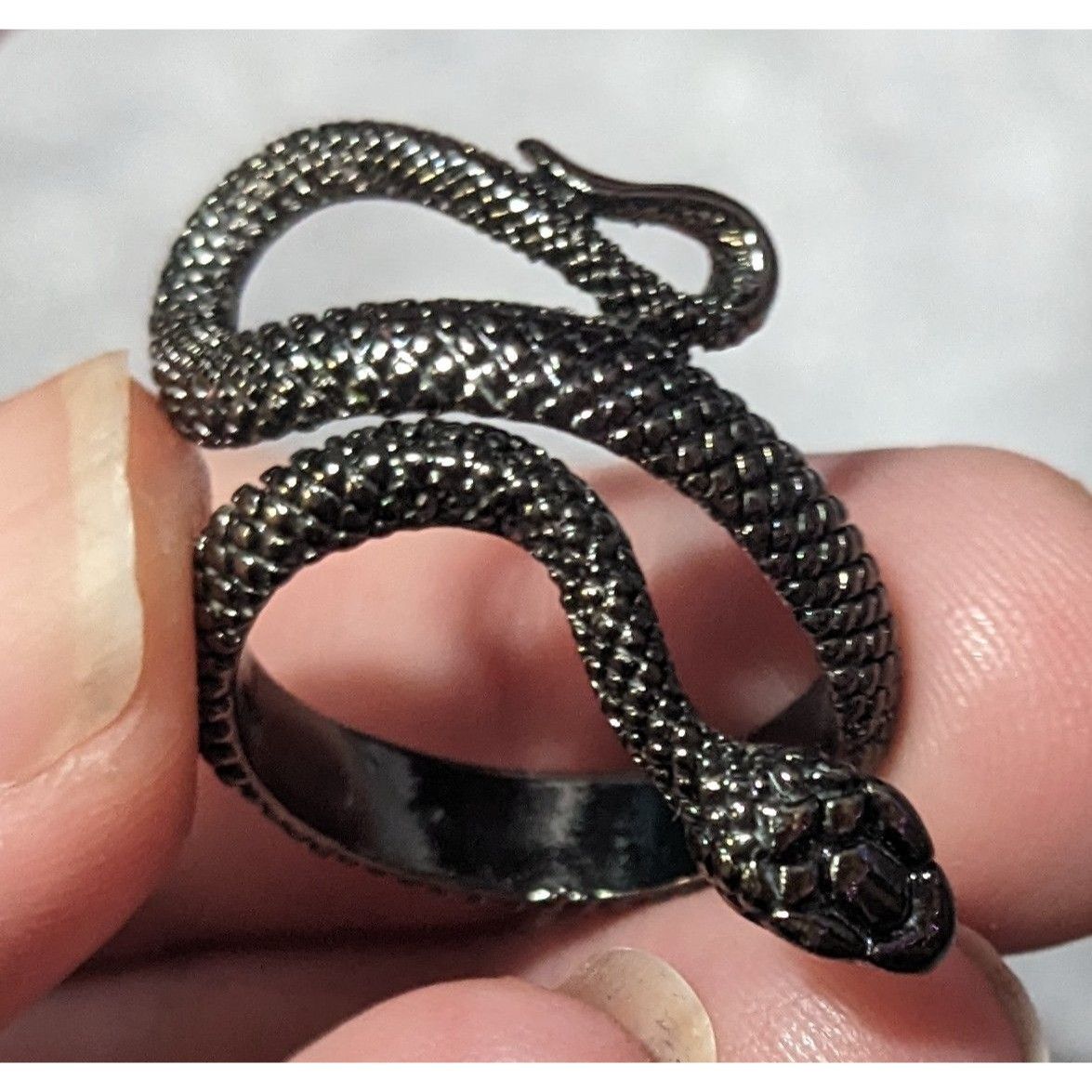 Other Gothic Gunmetal Tone Textured Snake Ring Size 5 1/2 Size ONE SIZE - 13 Thumbnail