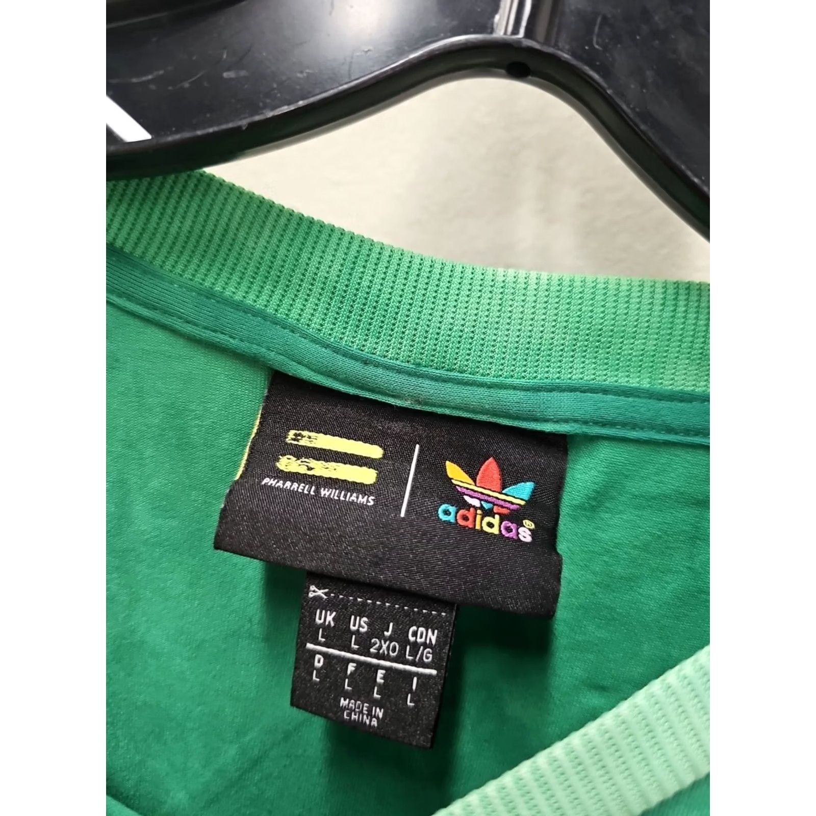 Adidas VINTAGE No, cannot determine vintage status. Size US L / EU 52-54 / 3 - 3 Thumbnail