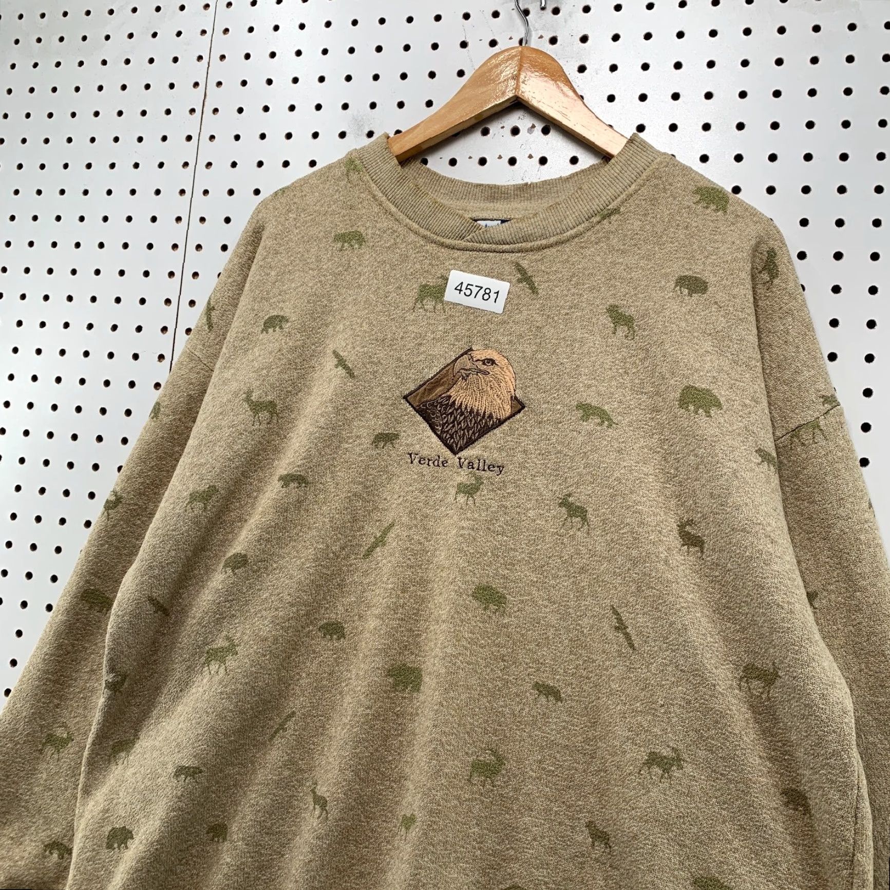 Vintage VINTAGE Art Unlimited Sweatshirt Mens 2XL Beige Verde Valley Eagle Nature USA Shirt Mens 2XL Beige Nature USA Vintage Art Unlimited Sweatshirt Size US XXL / EU 58 / 5 - 4 Thumbnail
