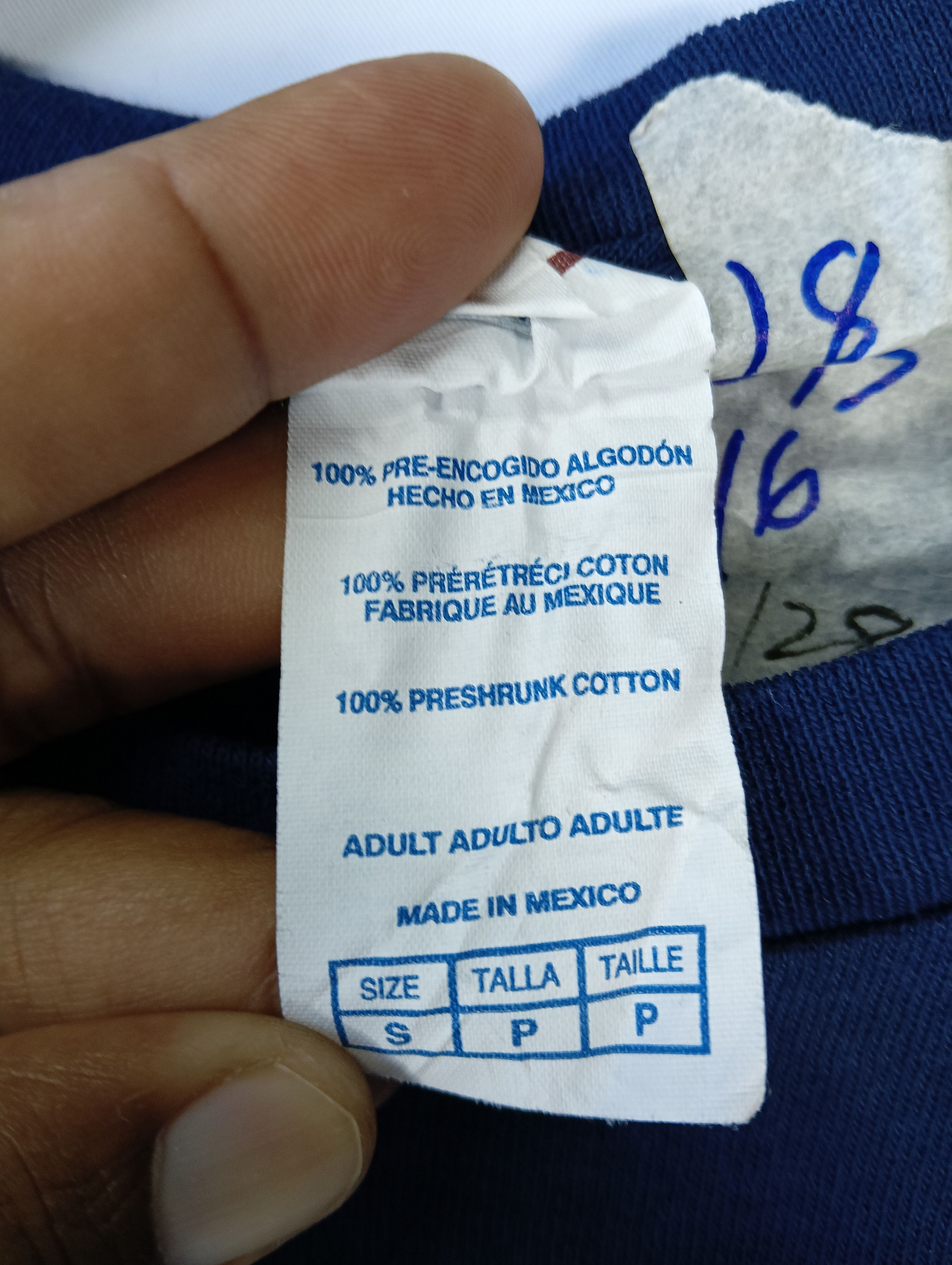 Delta delta quebec adidas parody tee Size US S / EU 44-46 / 1 - 4 Thumbnail