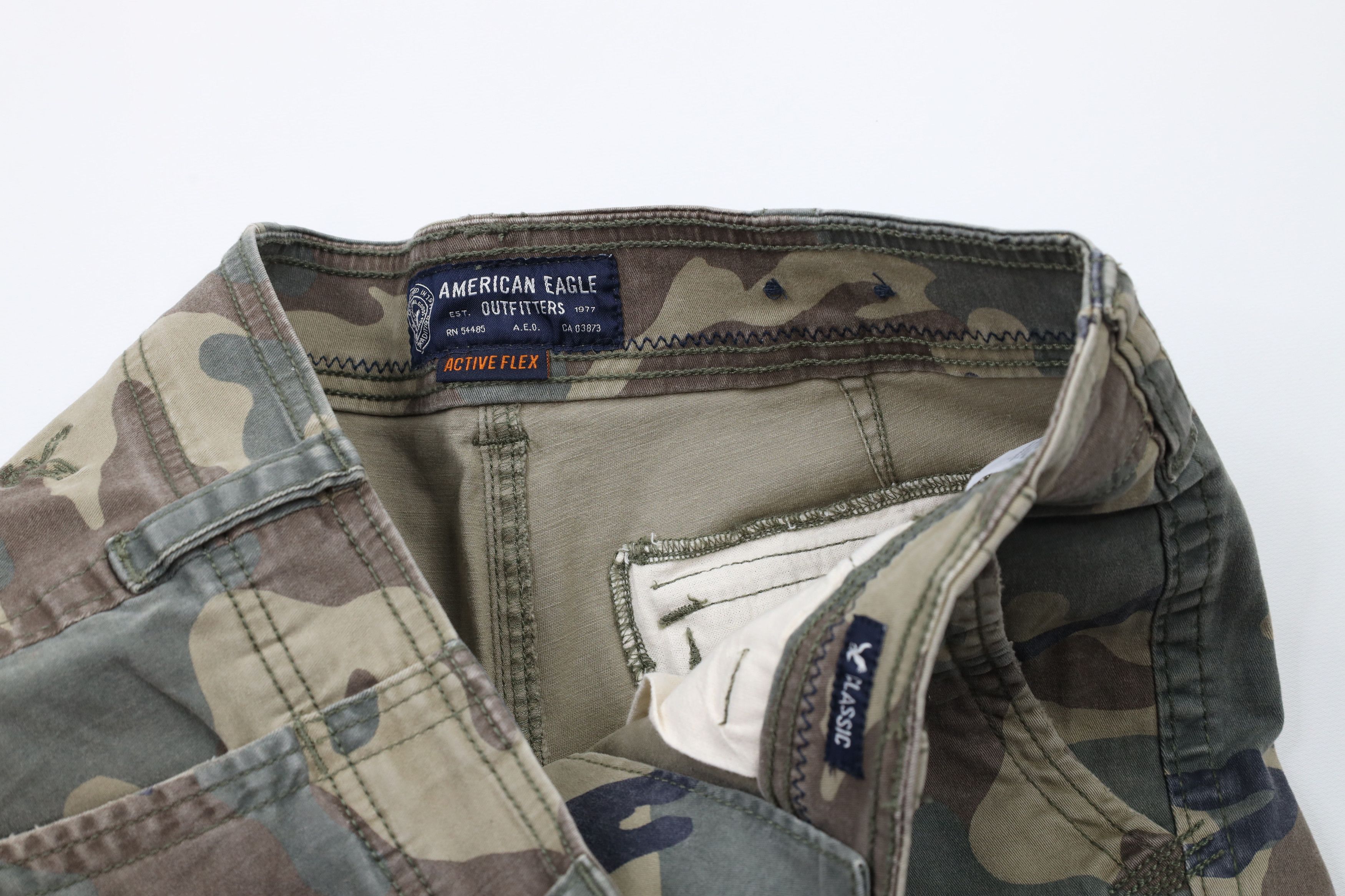 American Eagle Outfitters × Vintage Vintage American Eagle Outfitters Camouflage Cargo Shorts Size US 30 / EU 46 - 6 Thumbnail