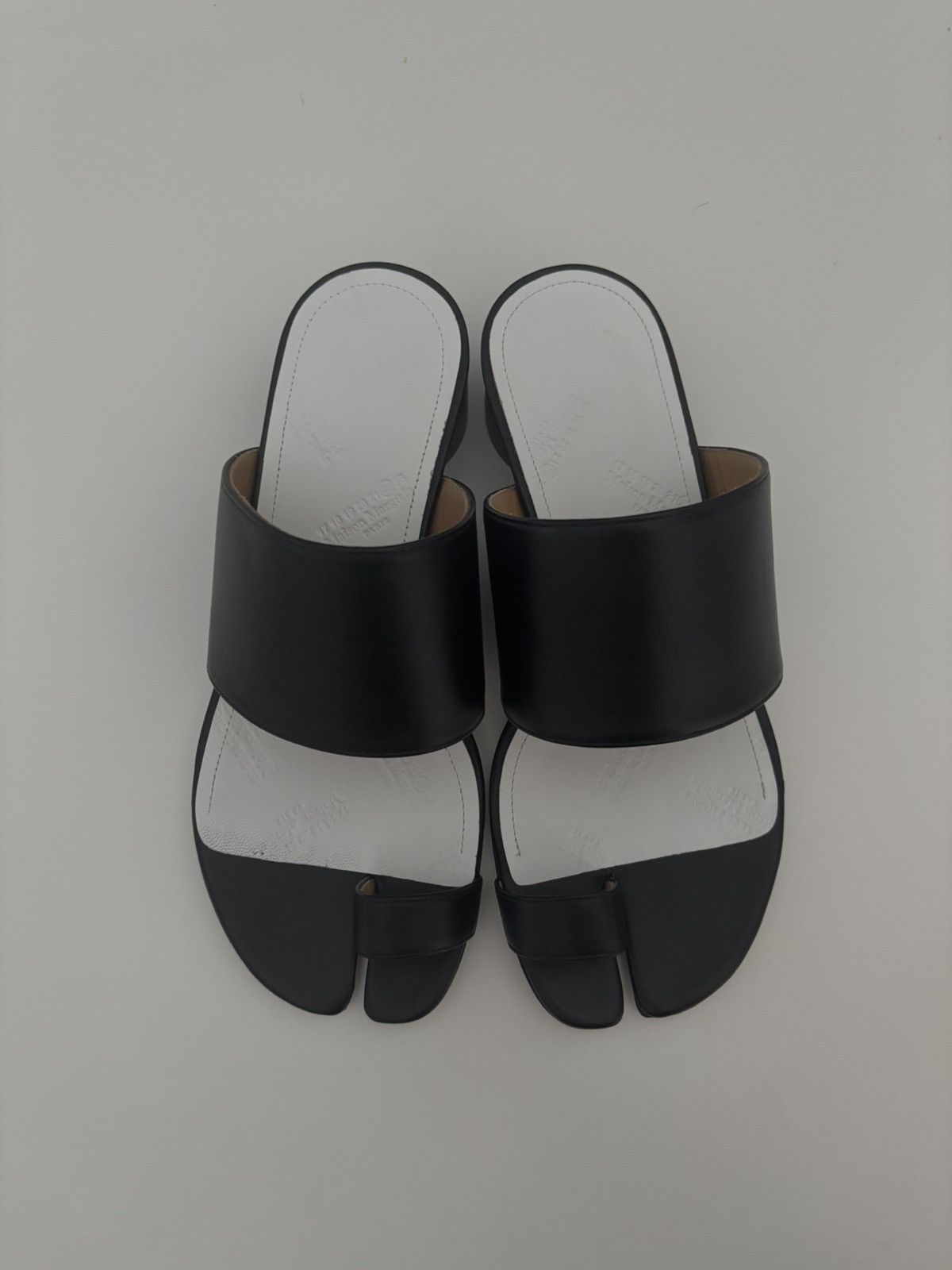 Maison Margiela Maison Margiela Black Tabi Heeled Sandals Size US 5 / IT 35 - 2 Thumbnail