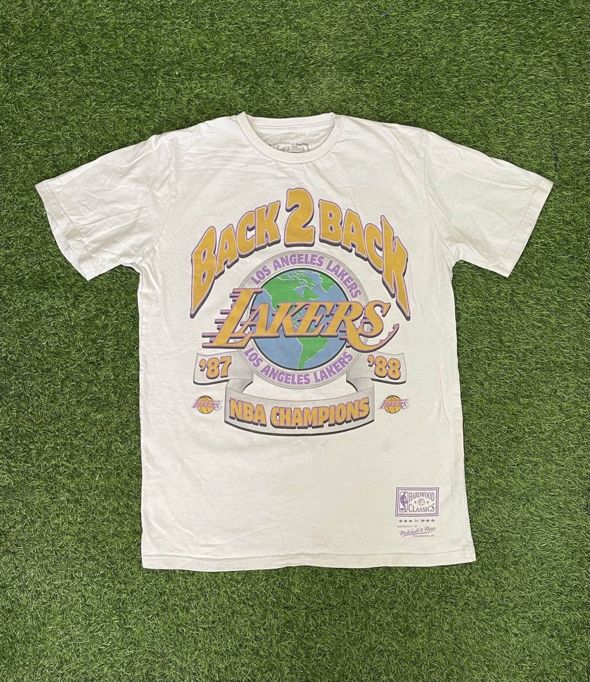 Mitchell & Ness × Vintage LAKERS BACK 2 BACK TSHIRT 87” 89
