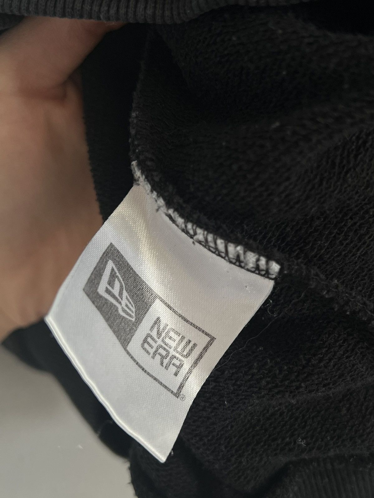 New Era New era black sweatshirt M Size US M / EU 48-50 / 2 - 6 Thumbnail