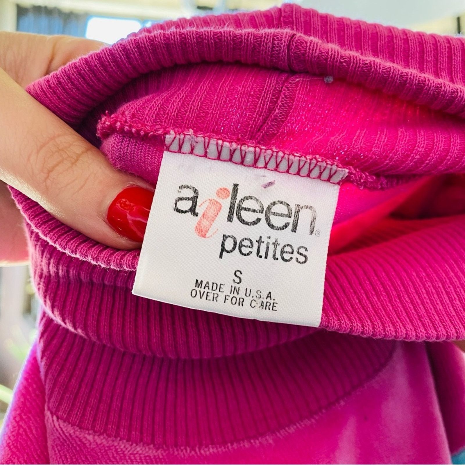 Vintage VINTAGE Fuchsia Stripe Velvet Turtleneck Pullover Sweater Size S / US 4 / IT 40 - 4 Thumbnail