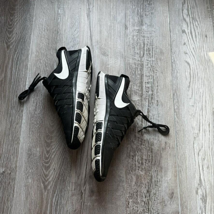 Nike NIKE • Free Trainer 5.0 "Black" (10.5M) Size US 10.5 / EU 43-44 - 10 Thumbnail