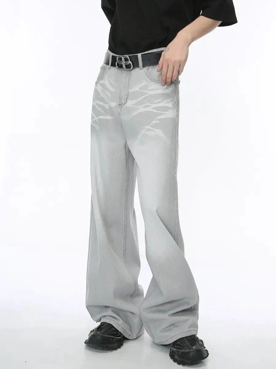 Japanese Brand Retro straight tube loose cat whisker jeans Size US 32 / EU 48 - 2 Thumbnail