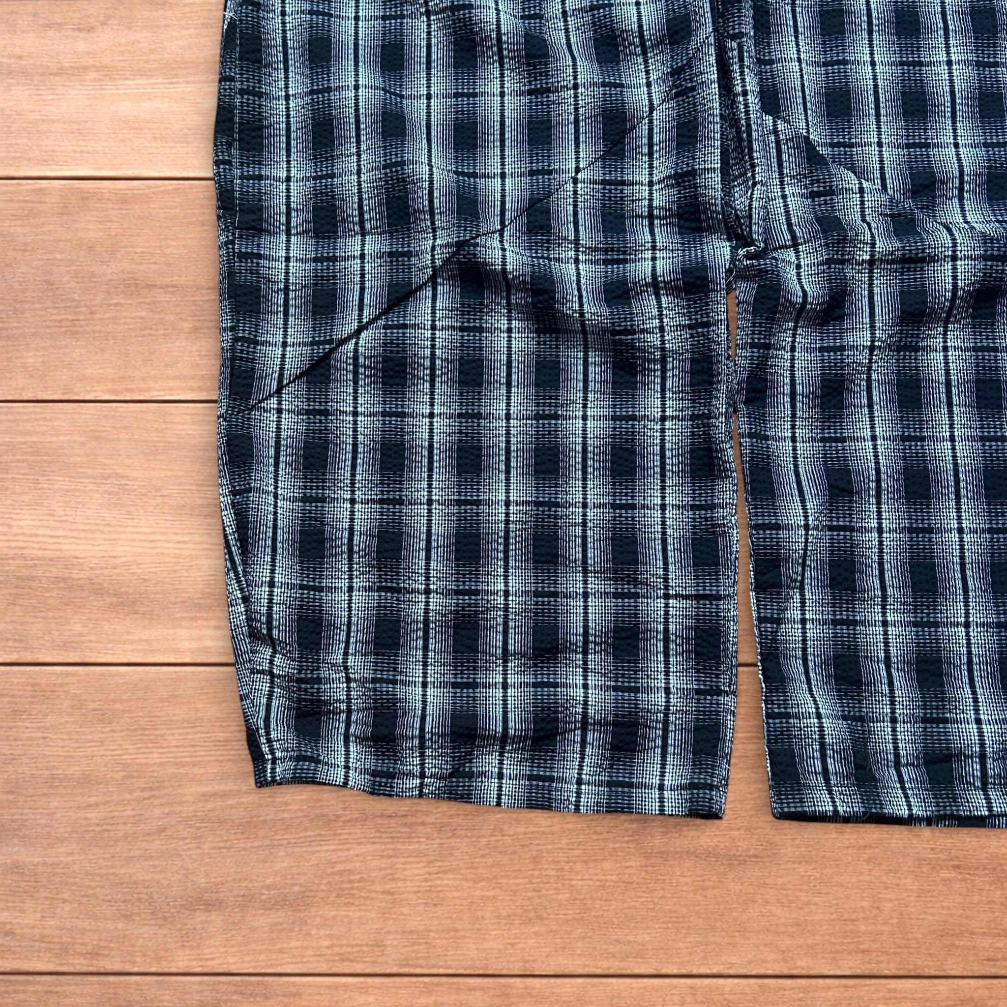 Japanese Brand Baggy wide leg checkered lounge pants in black/white. Size US 32 / EU 48 - 5 Thumbnail
