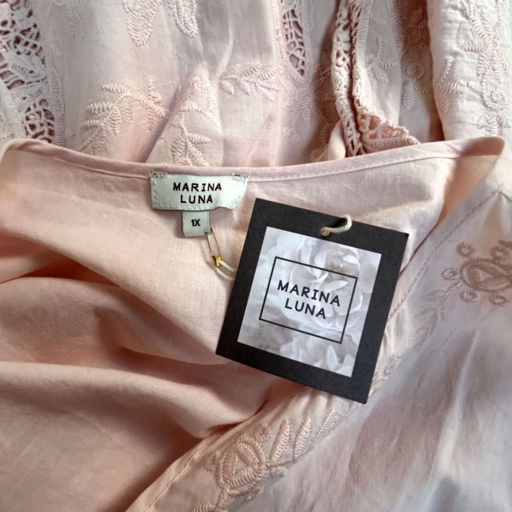 Vintage Marina Luna Womens Split Neck Embroidered Tunic Top 1X Cotton Pink Lace Trim New Size XL / US 12-14 / IT 48-50 - 3 Thumbnail
