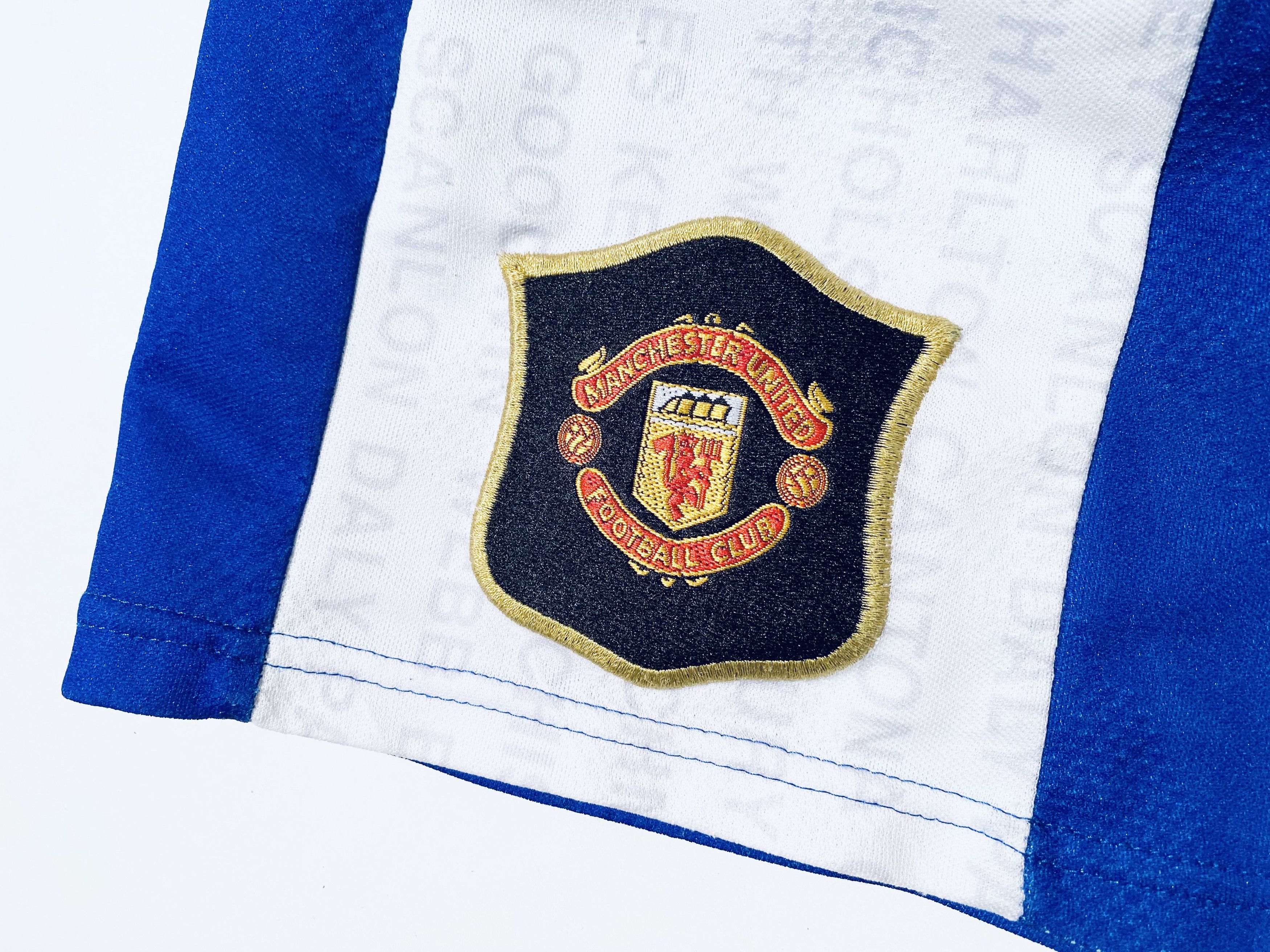 Manchester United Adult S 3rd Shorts 1994 1996