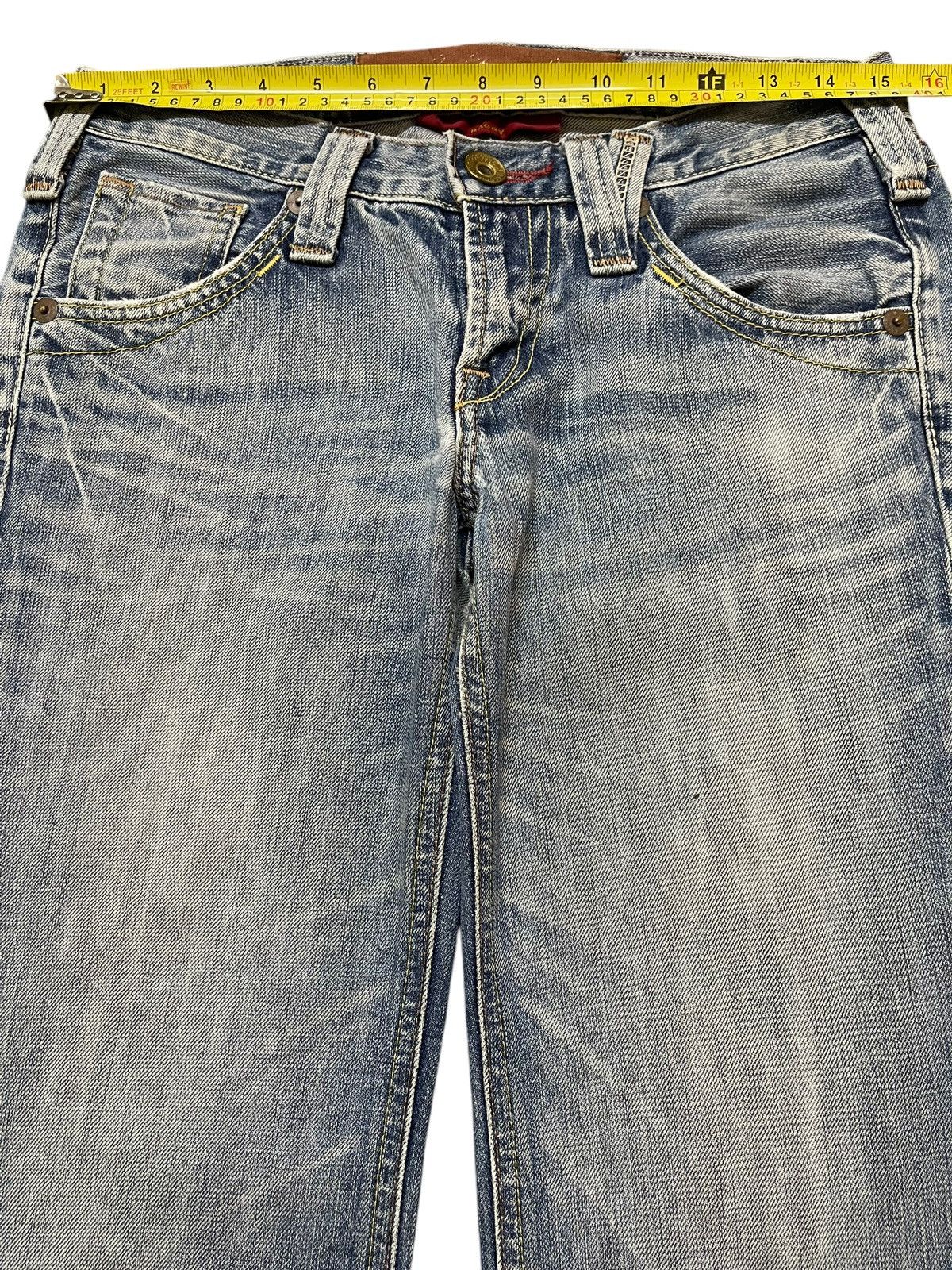 Levi's Vintage 90s Levis Faded Wash Style Wide Leg Baggy Jeans Size US 30 / EU 46 - 13 Thumbnail