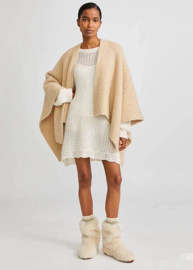 Loro Piana LORO PIANA Two pieces of hook flowers long sweater Size S / US 4 / IT 40 - 1 Thumbnail