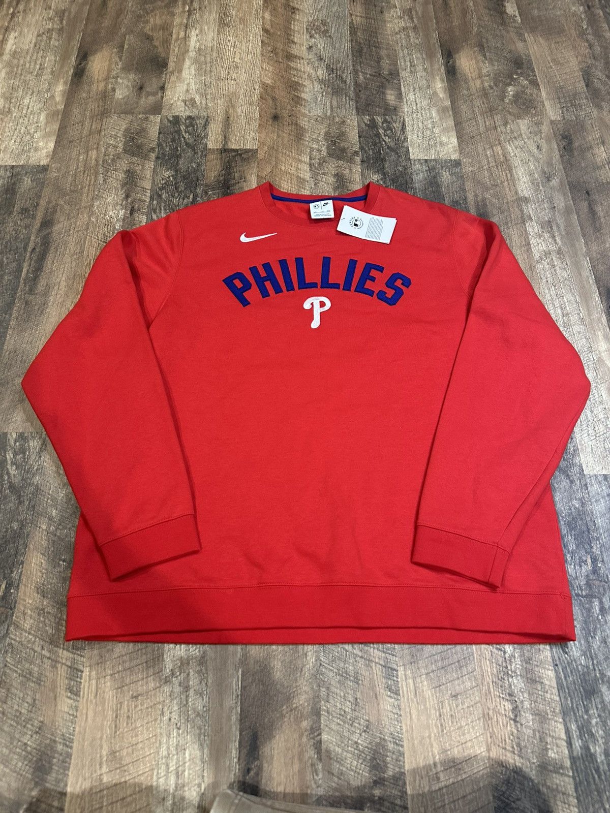 Nike Nike Philadelphia Phillies Red Crewneck Sweatshirt MLB XXL Size US XXL / EU 58 / 5 - 1 Thumbnail