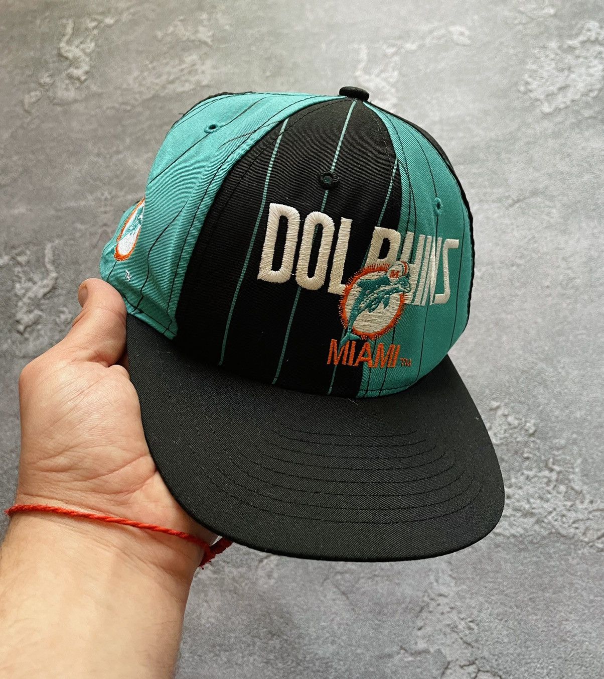 NFL Vintage 90s Miami Dolphins NFL Team 1994 Cap / SnapBack Size ONE SIZE - 1 Thumbnail