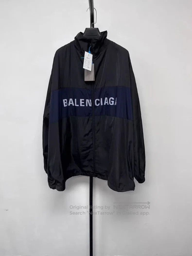 Balenciaga Balenciaga Zip-Up Letter Print Jacket. Size US XS / EU 42 / 0 - 1 Thumbnail