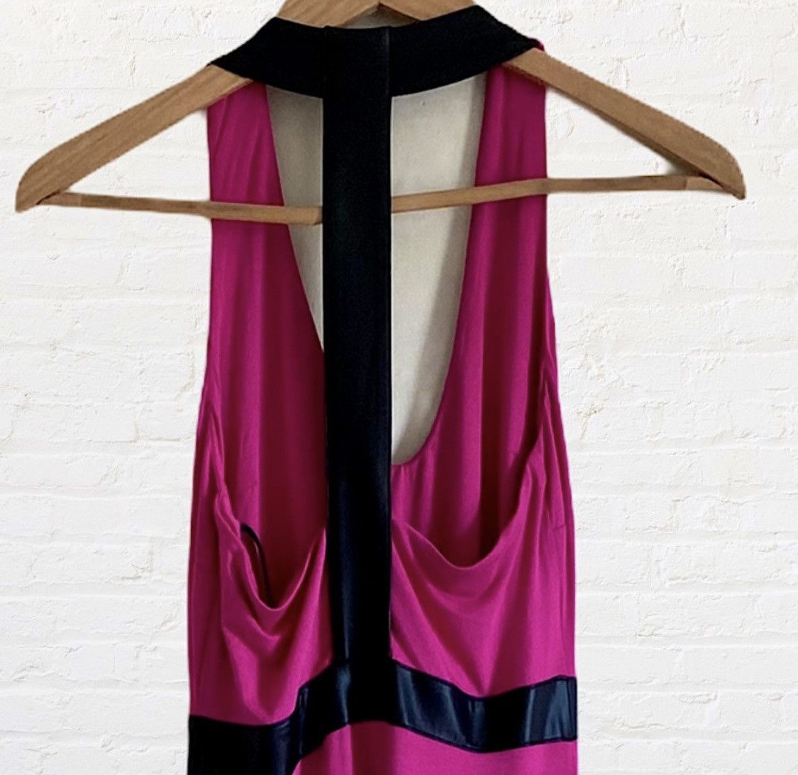 Bebe BEBE HOT PINK HIGH LOW T BACK HALTER DRESS Size S / US 4 / IT 40 - 9 Thumbnail