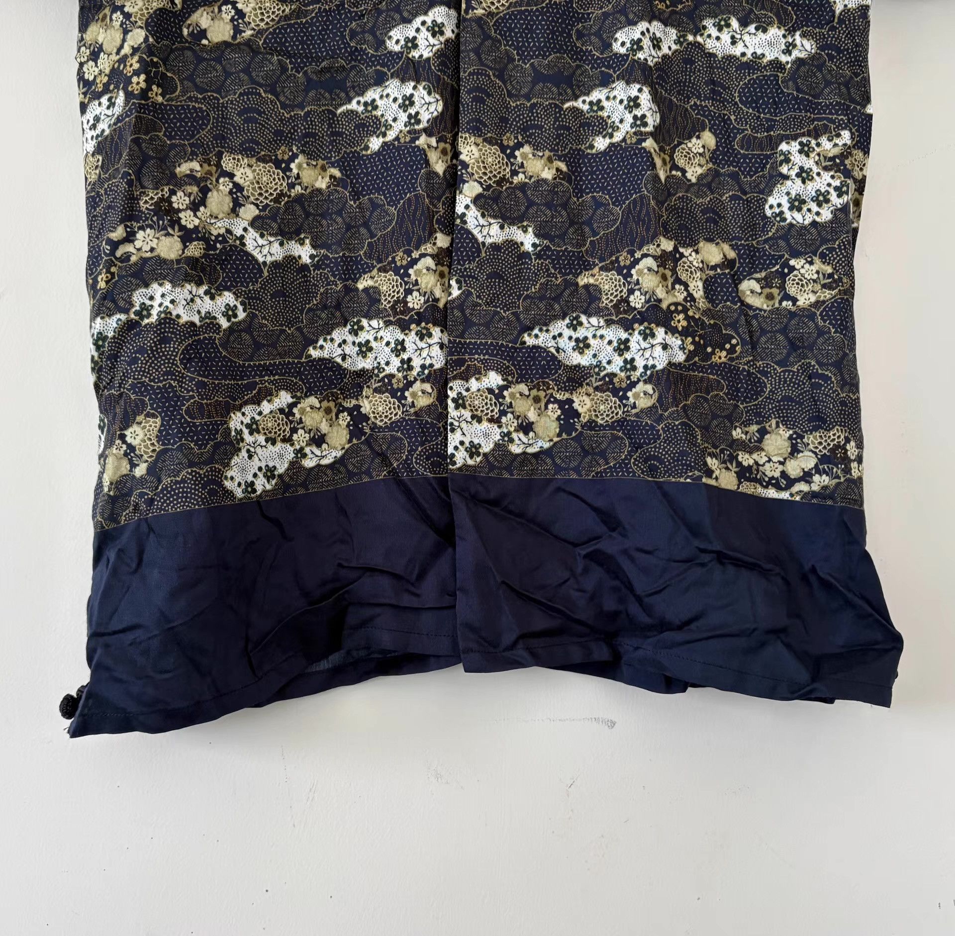 Emporio Armani Emporio Armani Men's Chinese Style Short-Sleeve Shirt Ｑ20 Size US S / EU 44-46 / 1 - 8 Thumbnail