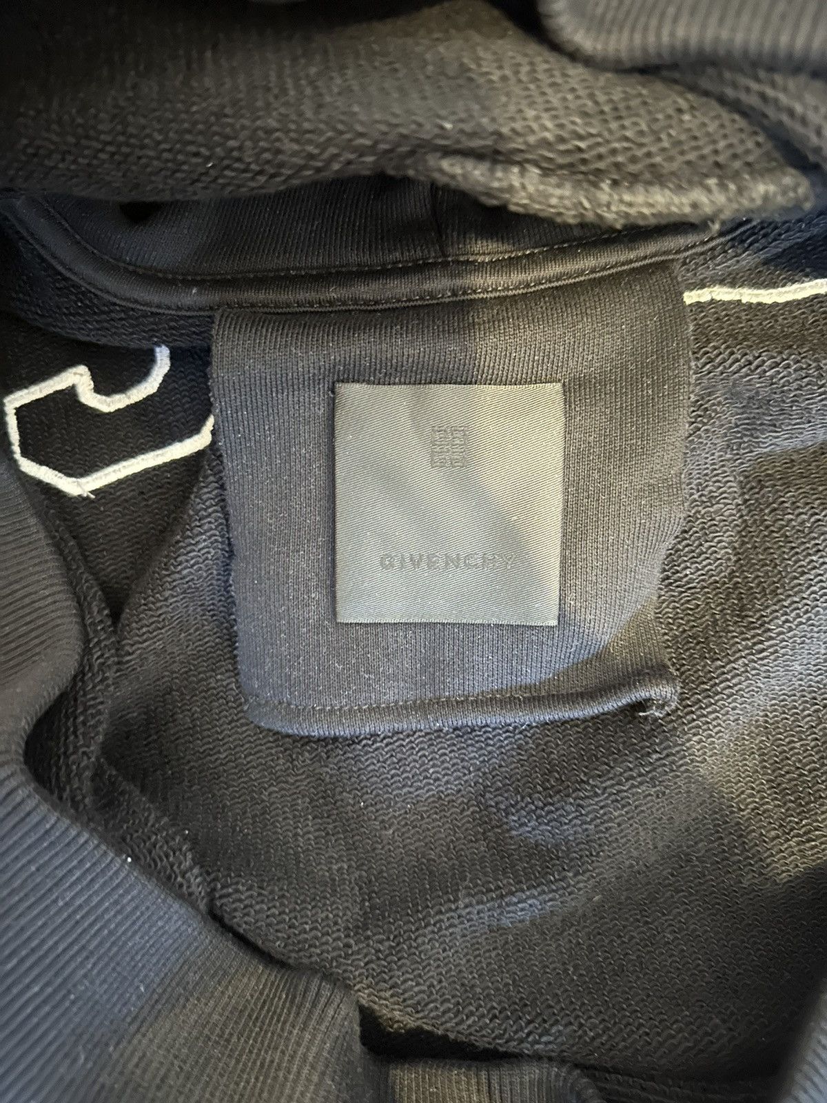 Givenchy Givenchy Classic Hoodie Size US XXL / EU 58 / 5 - 6 Thumbnail