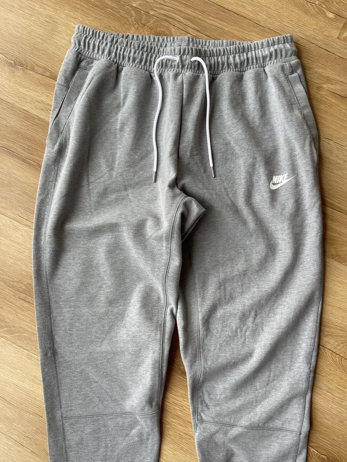 Nike NWT Nike Sportswear Modern Fleece Joggers Pants L size Drill Size US 32 / EU 48 - 8 Thumbnail