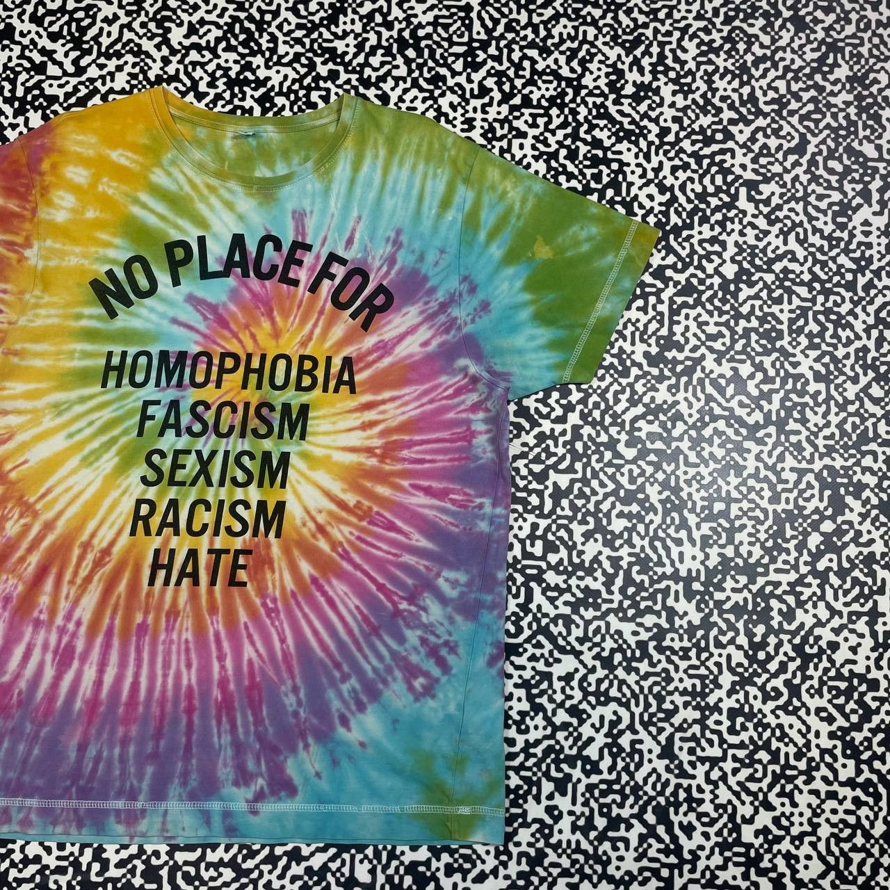 Vintage Vintage Y2K Humor Tie Dye Sex Hate T-shirt Size US L / EU 52-54 / 3 - 3 Thumbnail