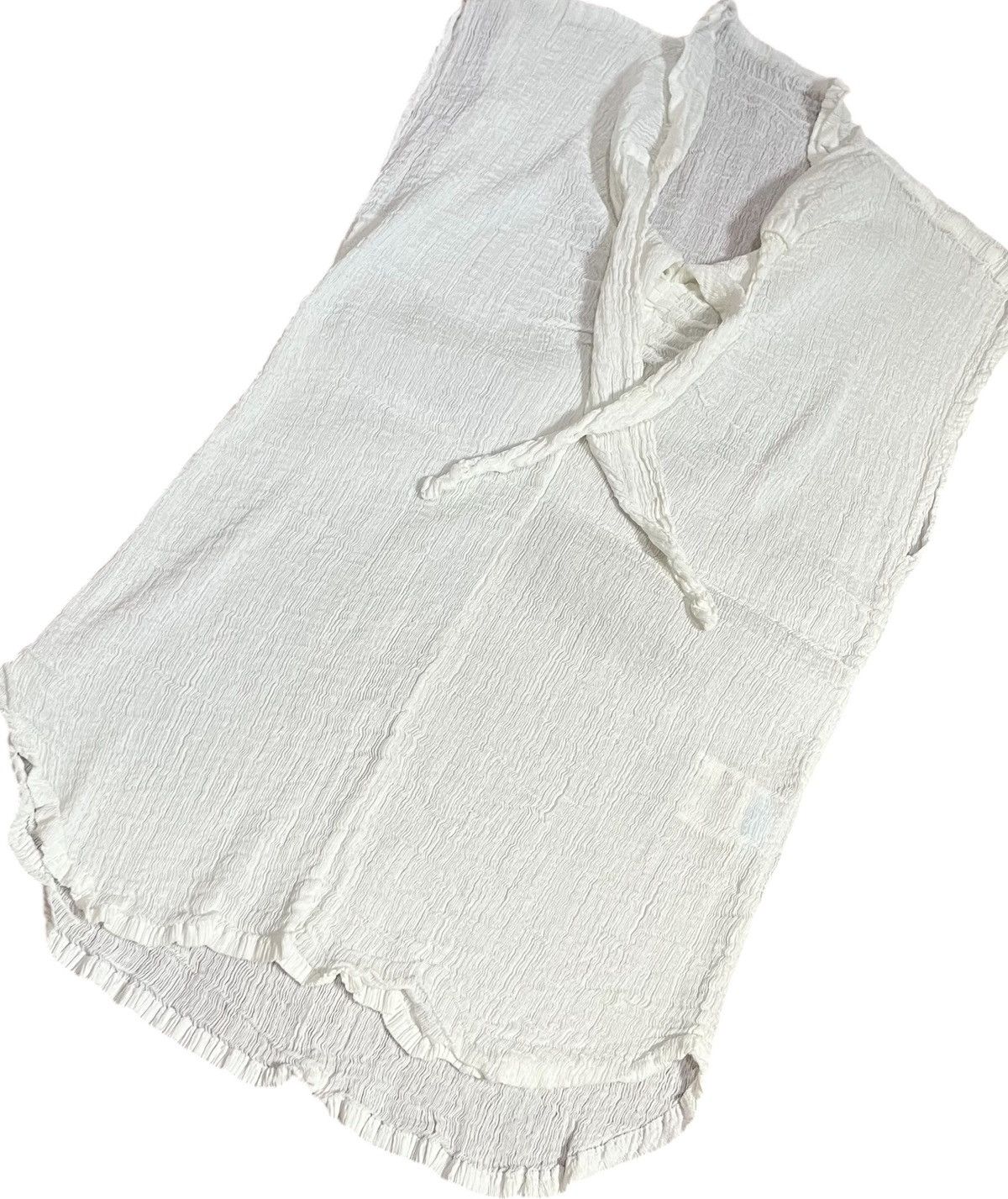 Homme Plisse Issey Miyake TAX FREE 🇺🇸 issey miyake me pleated sheer tank top Size S / US 4 / IT 40 - 4 Thumbnail