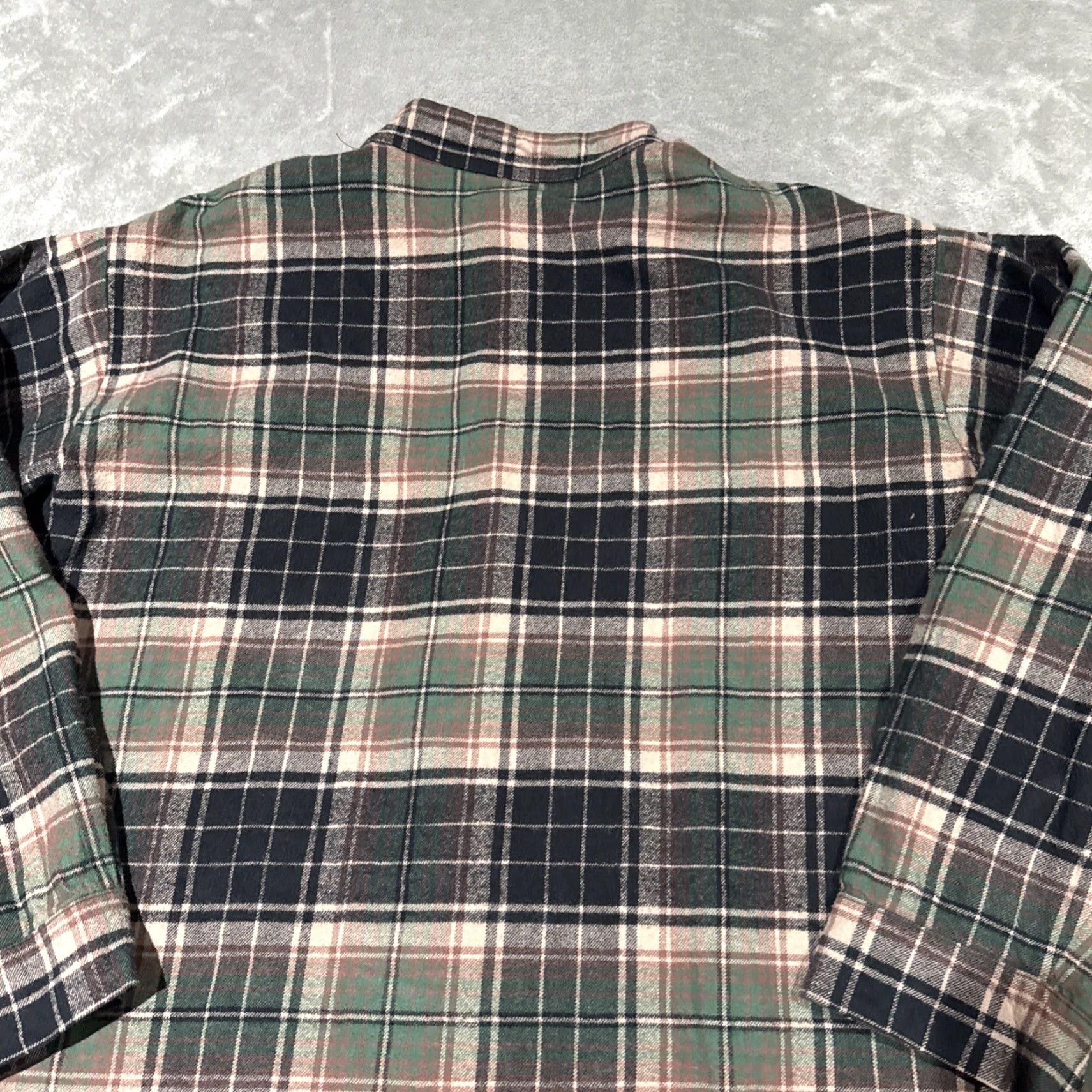 CO Vermont Flannel Co Mens XL Plaid Flannel Henley Long Sleeve Shirt USA Made Size US XL / EU 56 / 4 - 7 Thumbnail