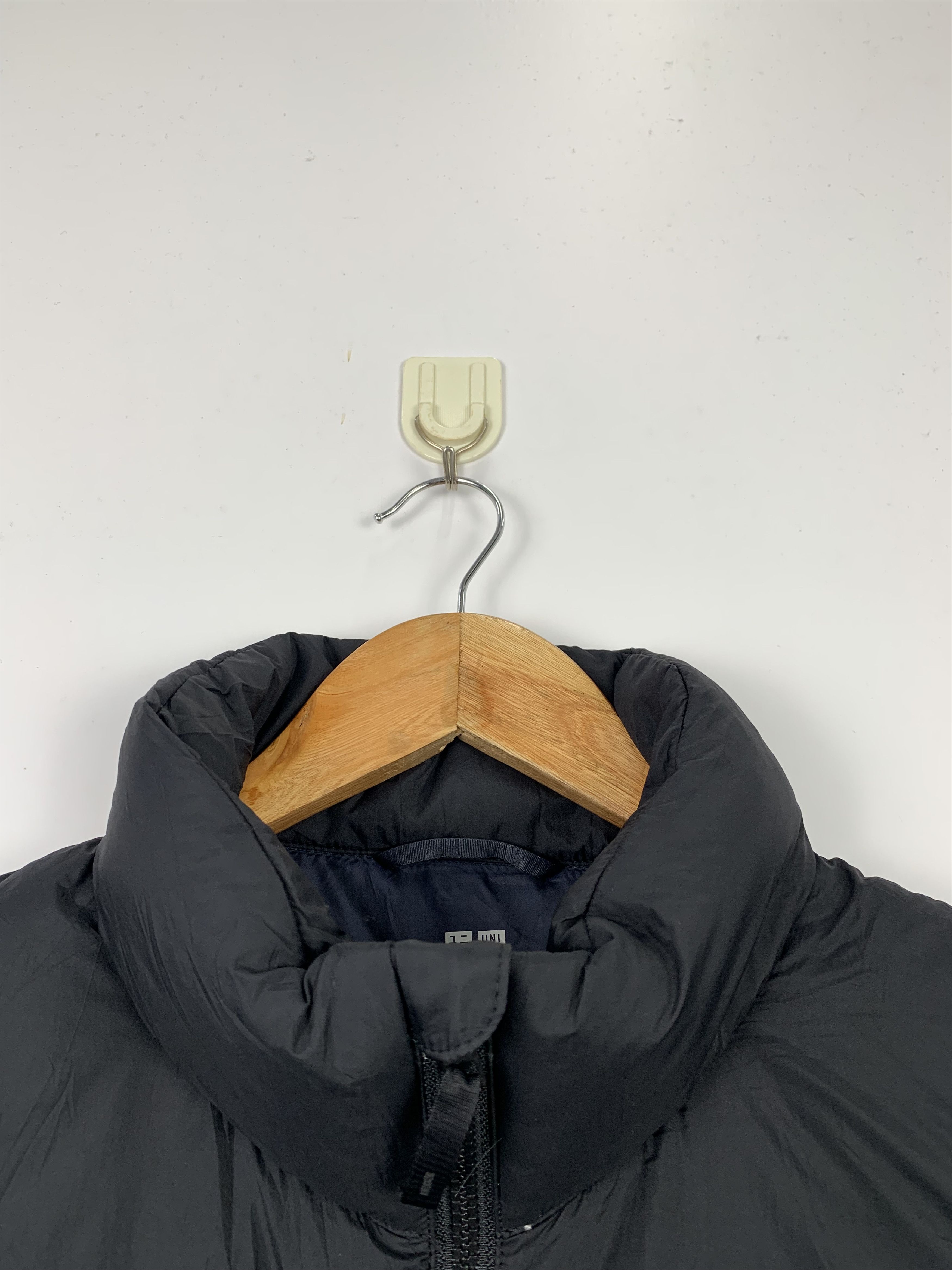 Japanese Brand Japanese Brand Uniqlo Puffer Vest J1324 Size US M / EU 48-50 / 2 - 7 Thumbnail