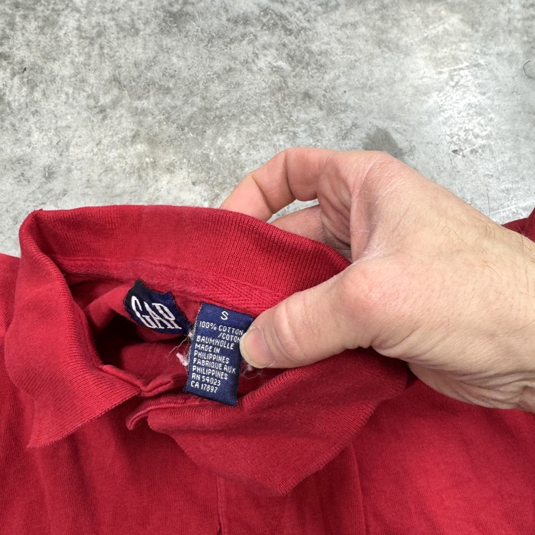 Gap Gap Polo Shirt Mens Small Red Long Sleeve 100% Cotton Knit Solid Casual S Mens Red Polo Shirt Size US S / EU 44-46 / 1 - 4 Thumbnail