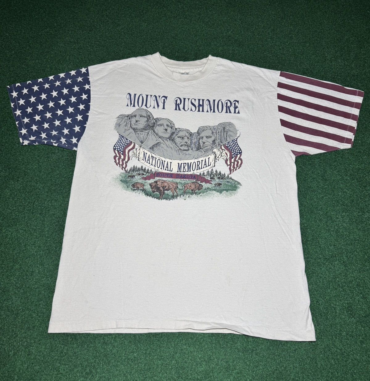 Vintage Vintage 90s Mount Rushmore Patriotic Stars Stripes T Shirt Size US XL / EU 56 / 4 - 1 Thumbnail