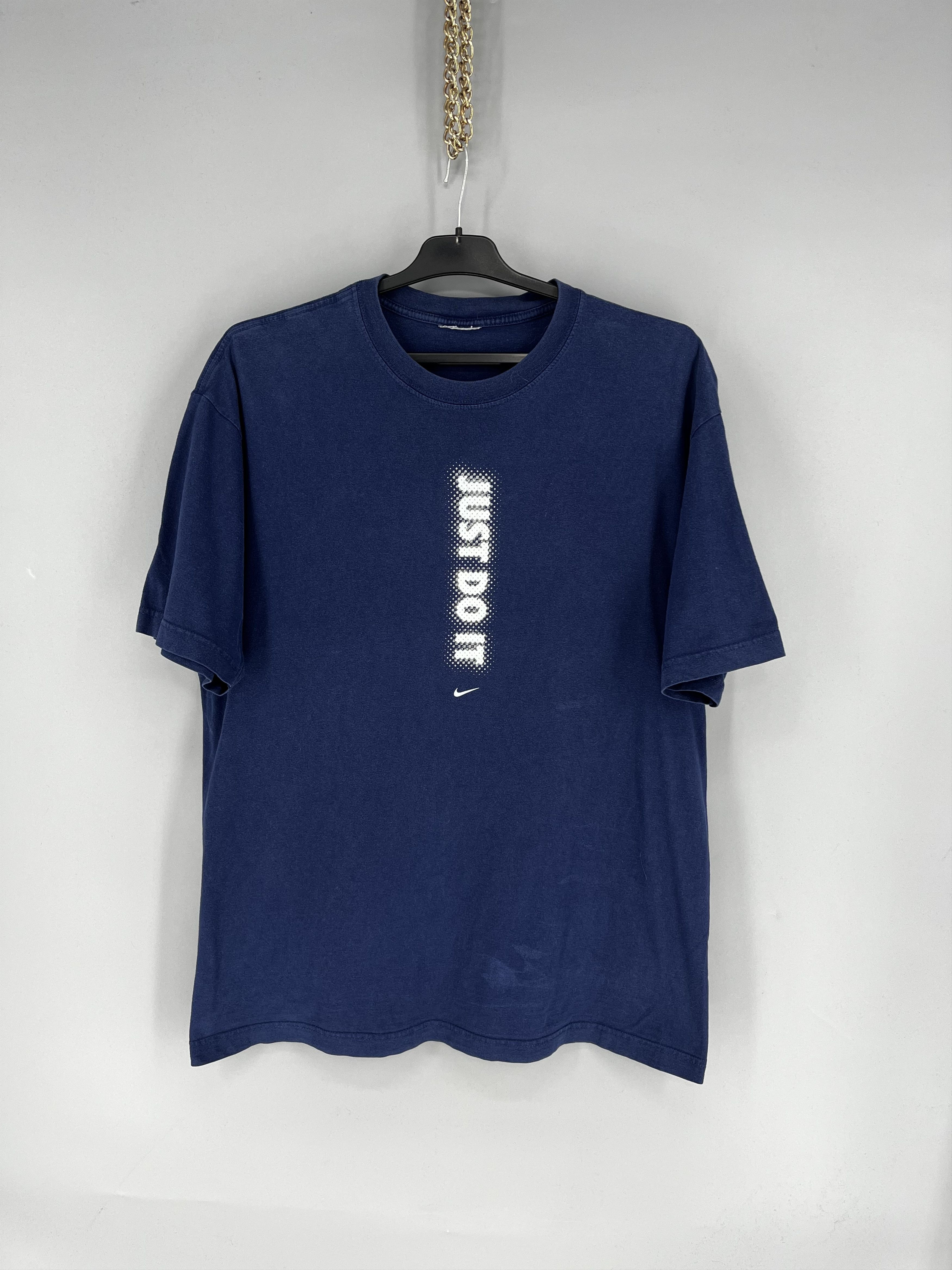 Nike Vintage 90s NIKE JUST DO IT SWOOSH Tee Streetwear Y2K Style Size US L / EU 52-54 / 3 - 1 Thumbnail