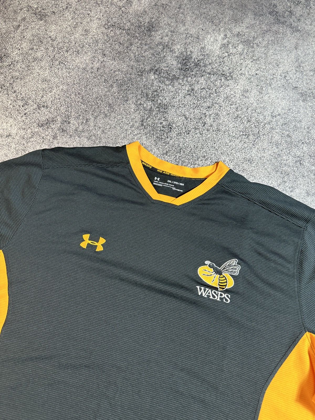 Under Armour × Vintage Vintage Under Armour Wasps Rugby Jersey Streetwear Rare XXL Size US XXL / EU 58 / 5 - 2 Thumbnail