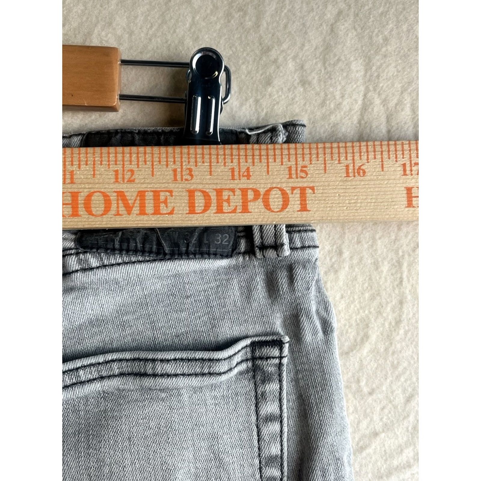 Levi's Levi's 511 Jeans Men Size 32x32 Distressed Straight Fit Gray 100% Cotton Denim Button Zip Pocket 5-Pocket Design Regular Size Type Size US 32 / EU 48 - 3 Thumbnail