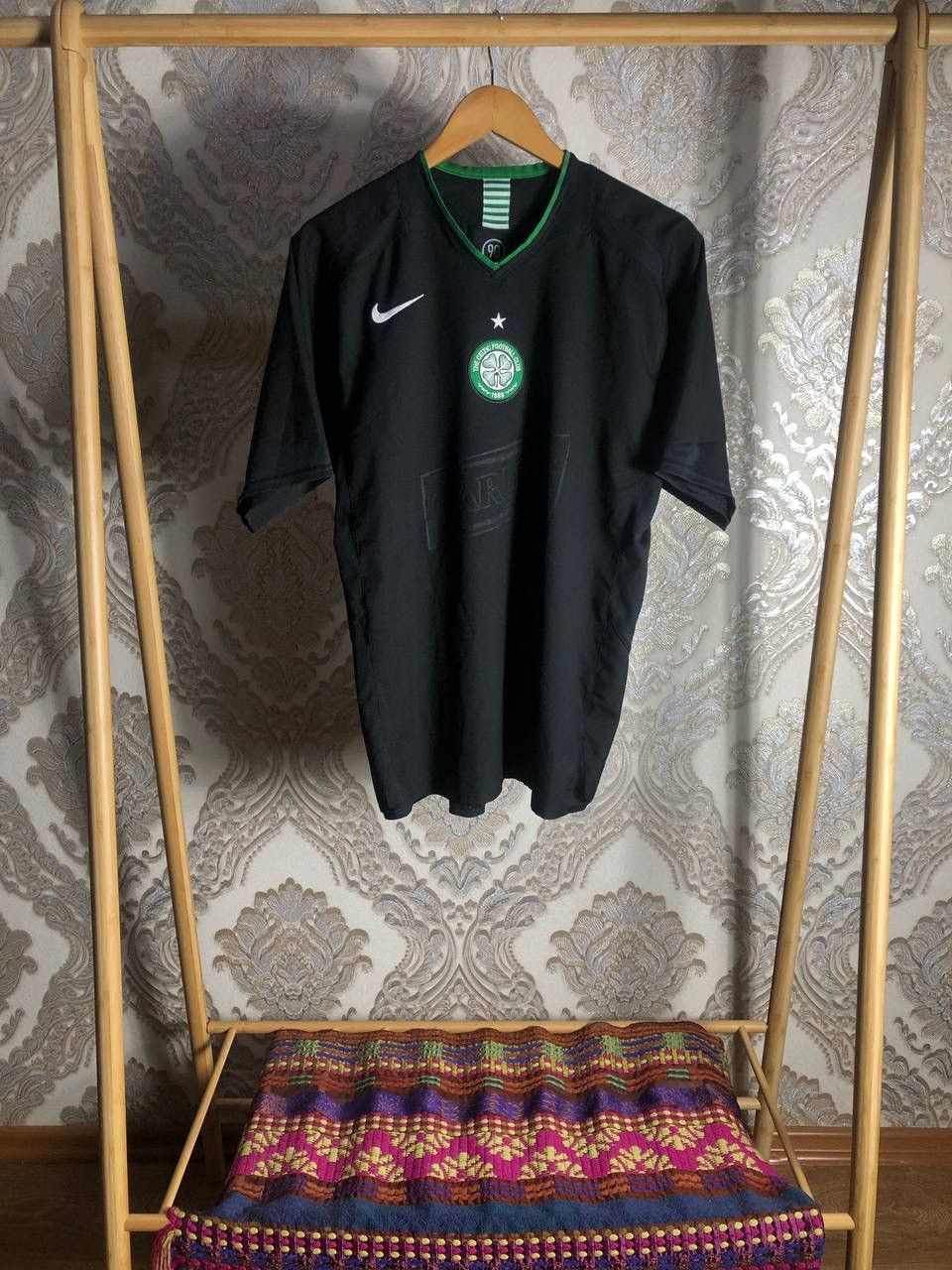 Nike VINTAGE NIKE FC CELTIC SCOTLAND SOCCER JERSEY RETRO Y2K 90s Size US M / EU 48-50 / 2 - 1 Thumbnail