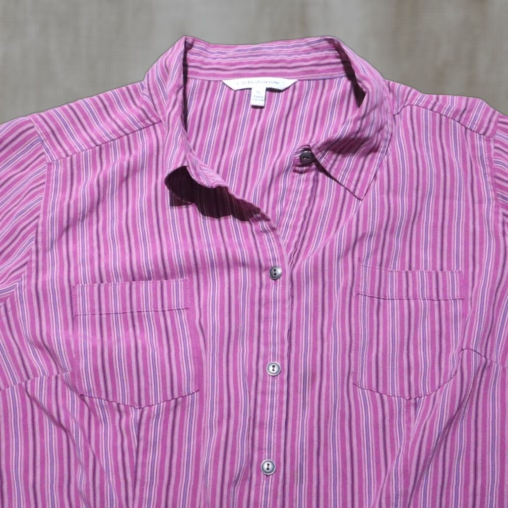 Croft & Barrow CROFT & BARROW Shirt Women's Size XL Purple Striped Button Up Long Sleeve Casual Size XL / US 12-14 / IT 48-50 - 1 Thumbnail