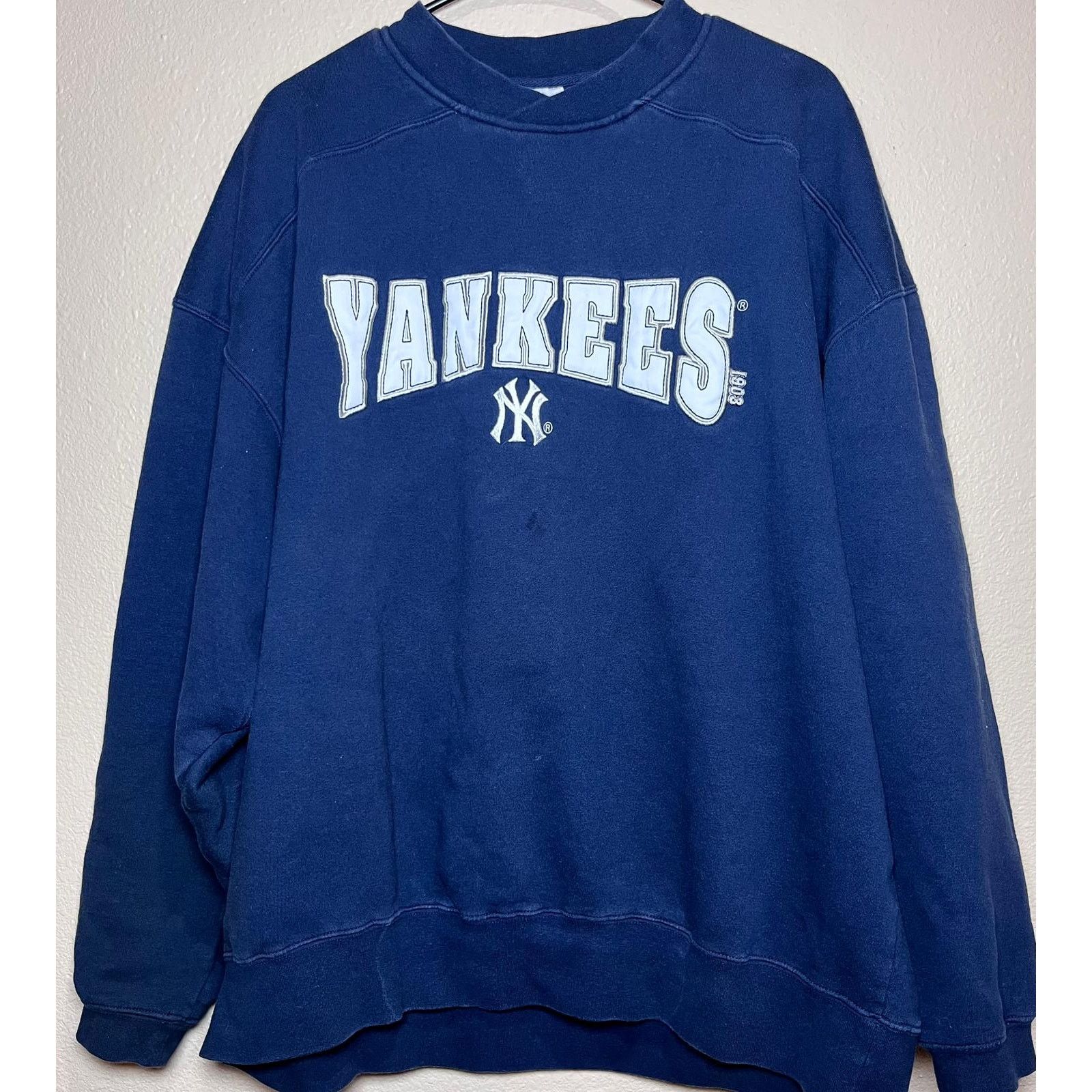 Adidas 🧢 Adidas x Yankees Graphic Sweatshirt – Size XL Size XL / US 12-14 / IT 48-50 - 1 Thumbnail
