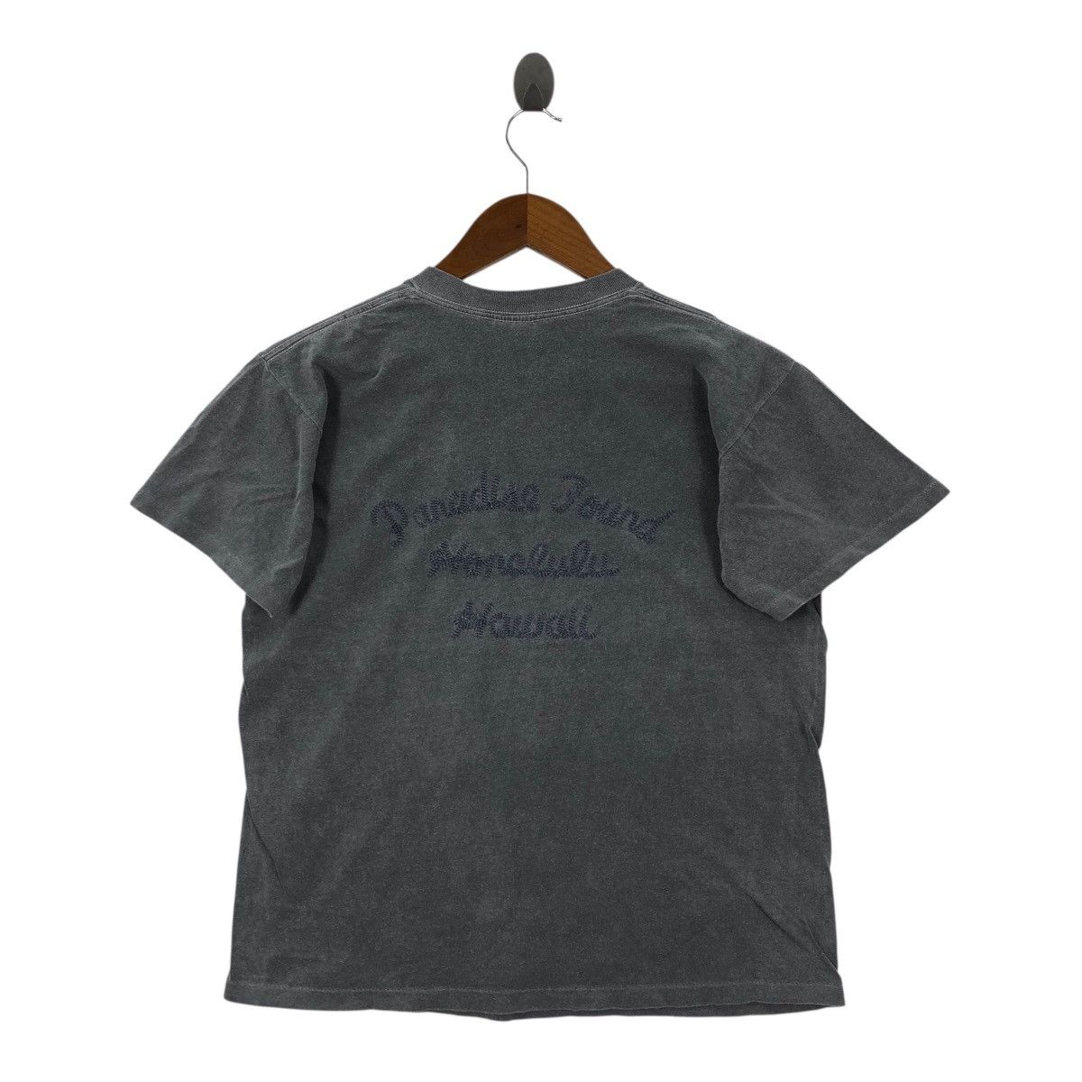 Vintage Vintage 90s Paradise Found Honolulu Hawaii TShirt Healthknit Size US M / EU 48-50 / 2 - 4 Thumbnail