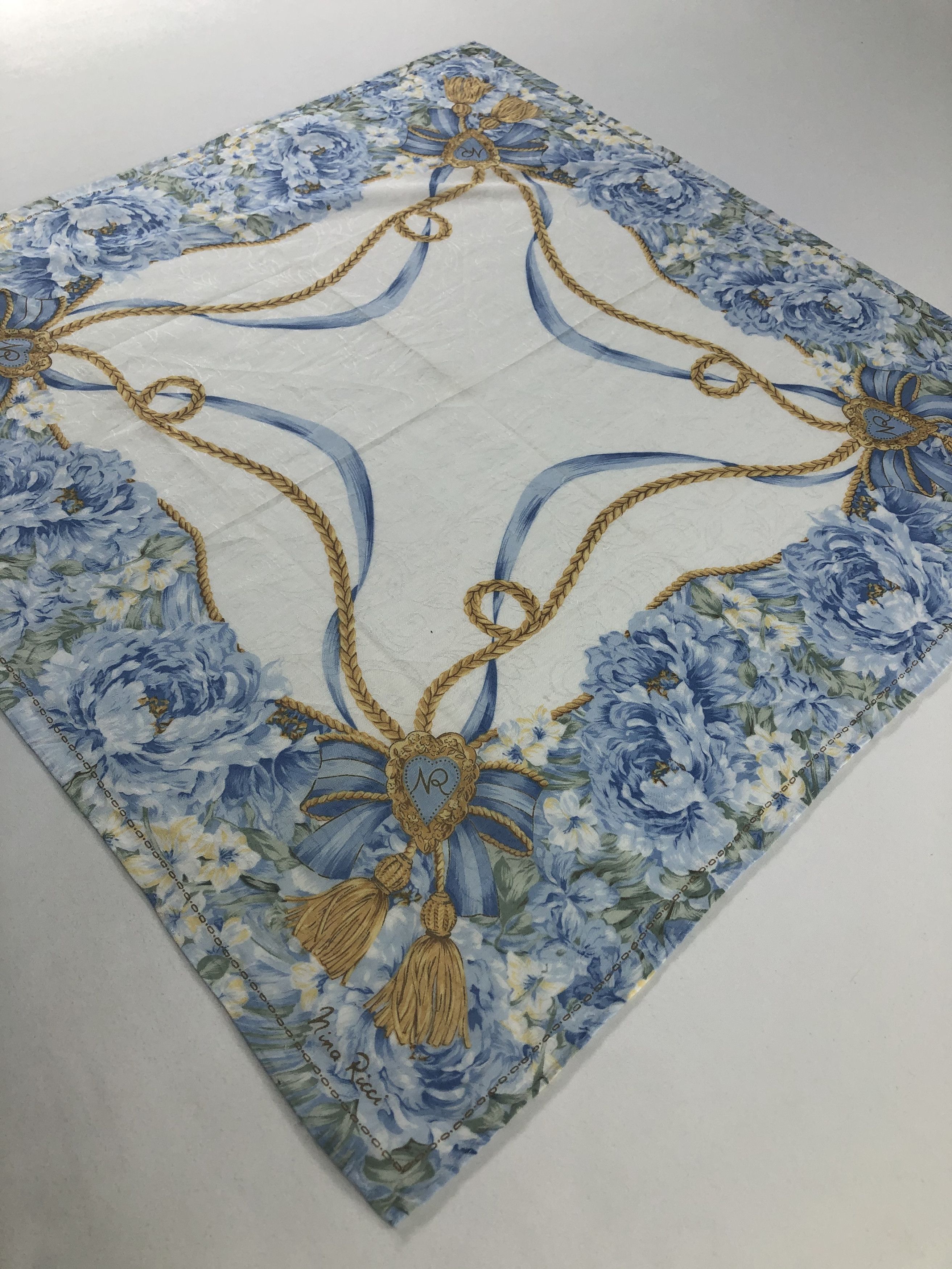 Nina Ricci × Vintage Nina Ricci Handkerchief / Headscarf / Headband / Bandana Size ONE SIZE - 3 Thumbnail
