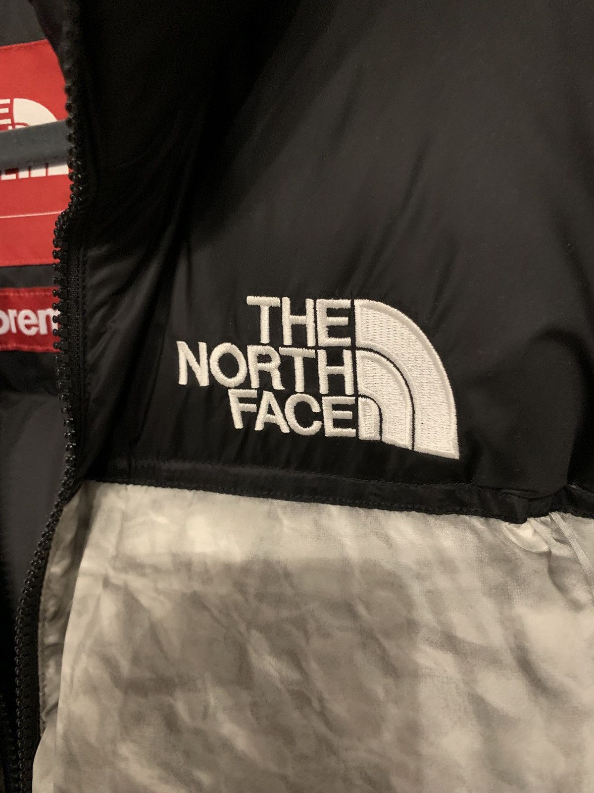 Supreme × The North Face Supreme x The North Face Paper Nuptse Size US L / EU 52-54 / 3 - 5 Thumbnail