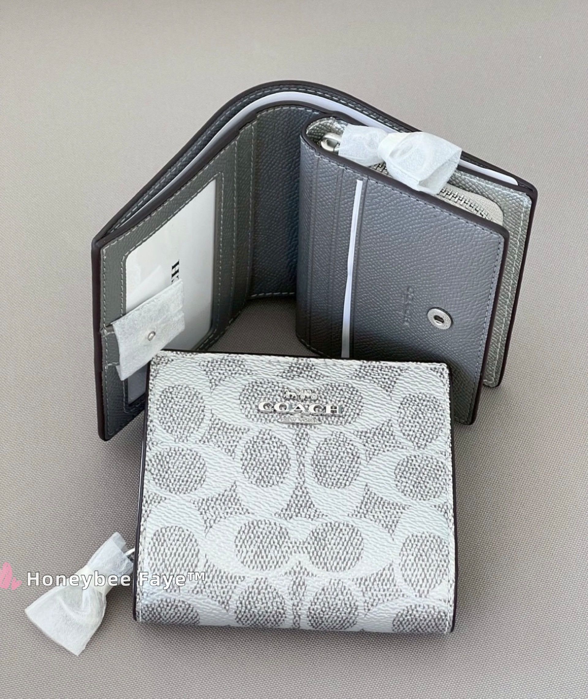 Coach NWT Coach Snap Wallet In Signature Canvas CCL96 Size ONE SIZE - 3 Thumbnail