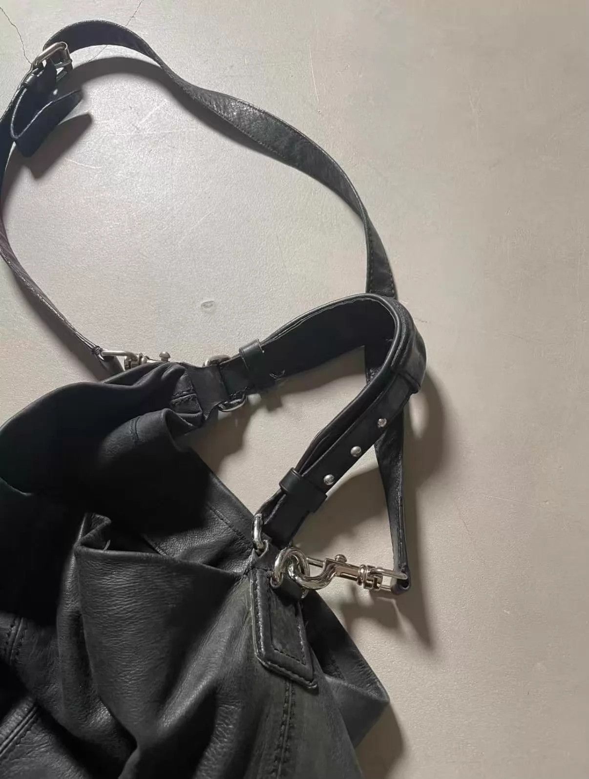 Givenchy Givenchy 2way crossbody tote y2k Size ONE SIZE - 2 Thumbnail