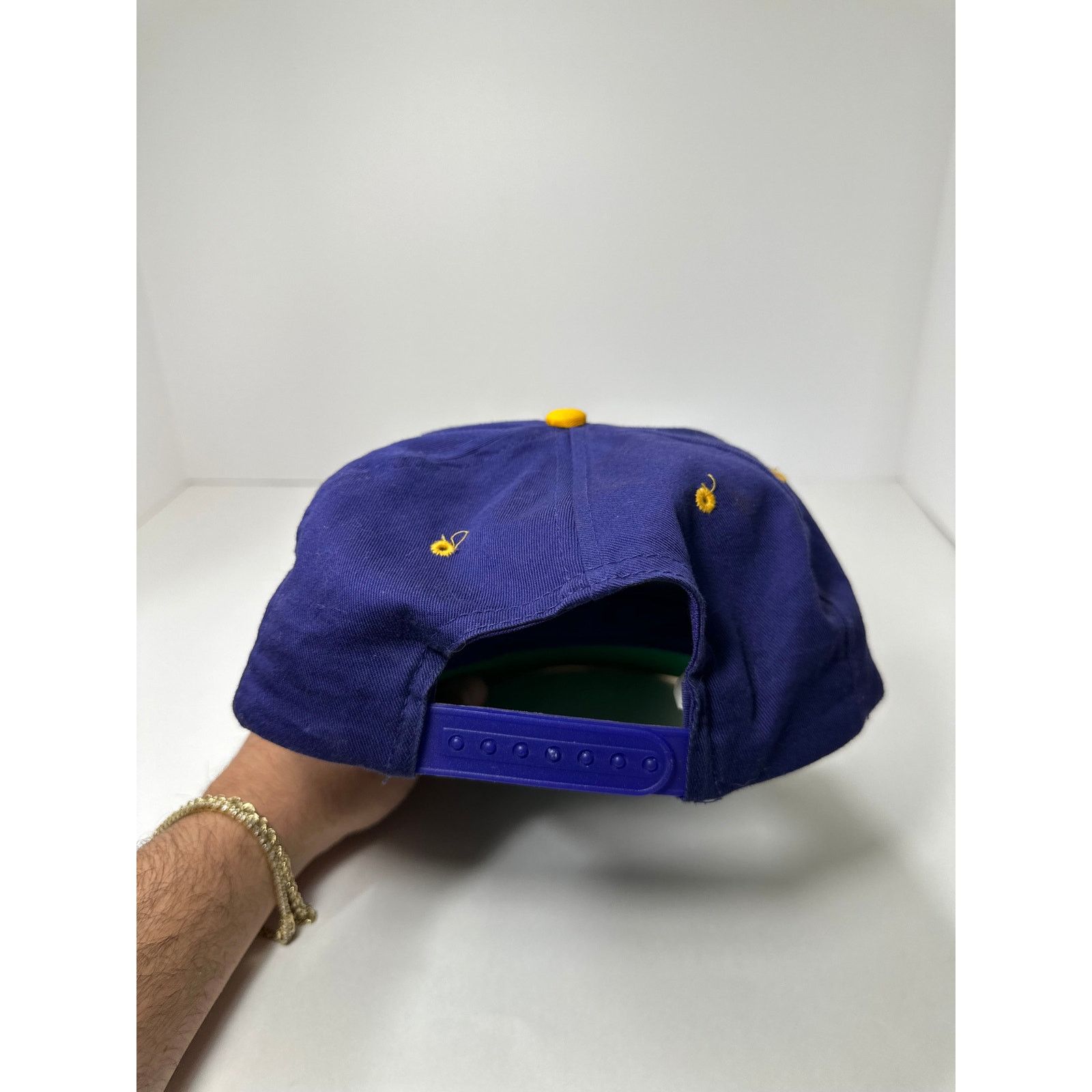 NFL × Vintage Vintage Minnesota Vikings 1990s NFL Snapback Hat Team NFL Size ONE SIZE - 6 Thumbnail